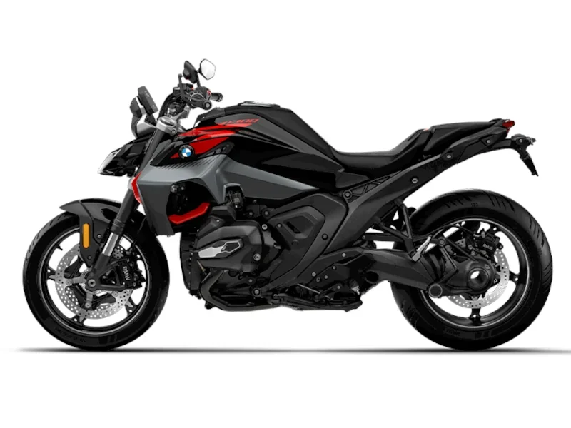 Moto électrique noire et grise avec le logo BMW, vue de côté