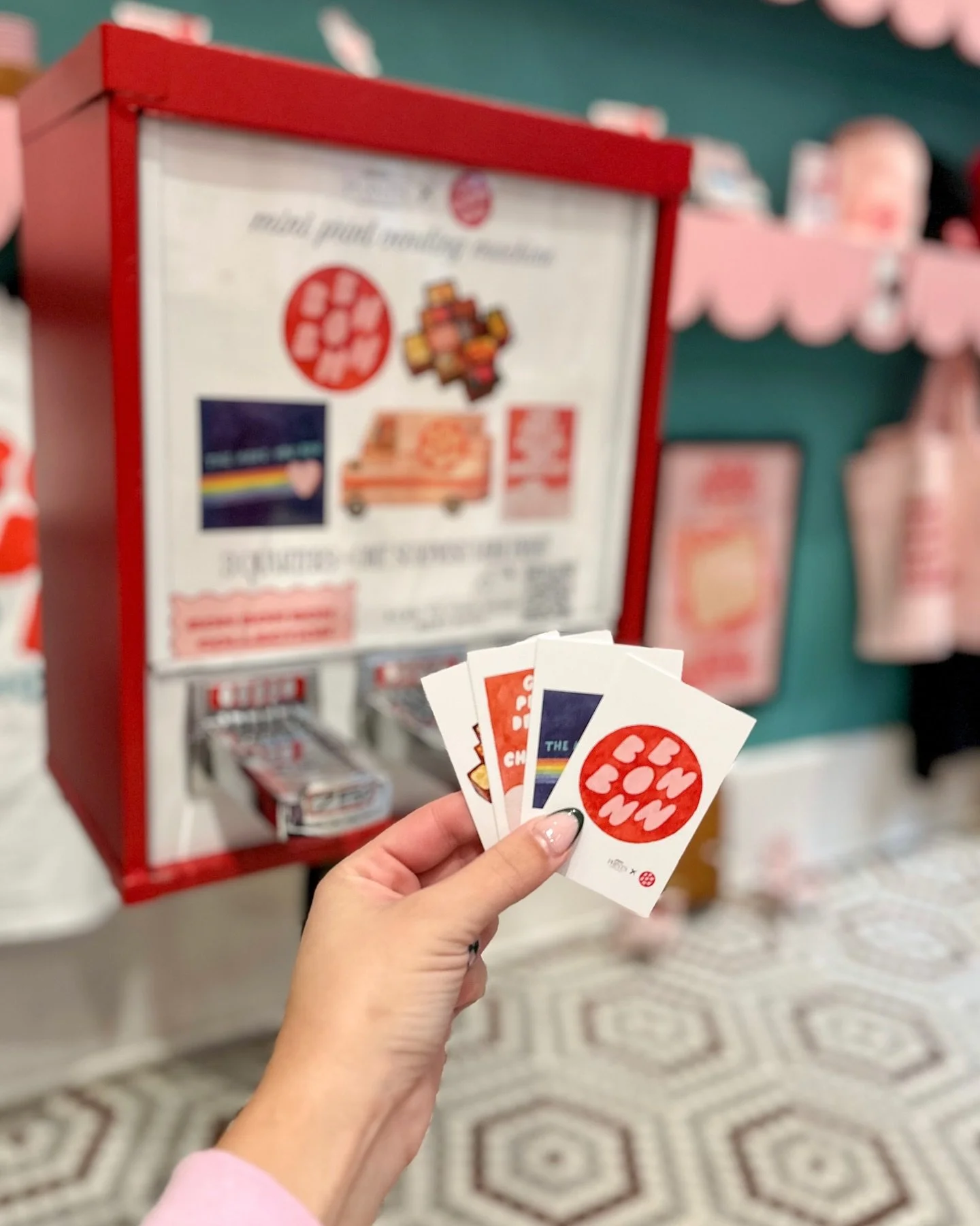 Day dreaming about @bonbonbonchocolate 💭 Go visit the Ann Arbor location and snag a mini or two while you&rsquo;re there ✨