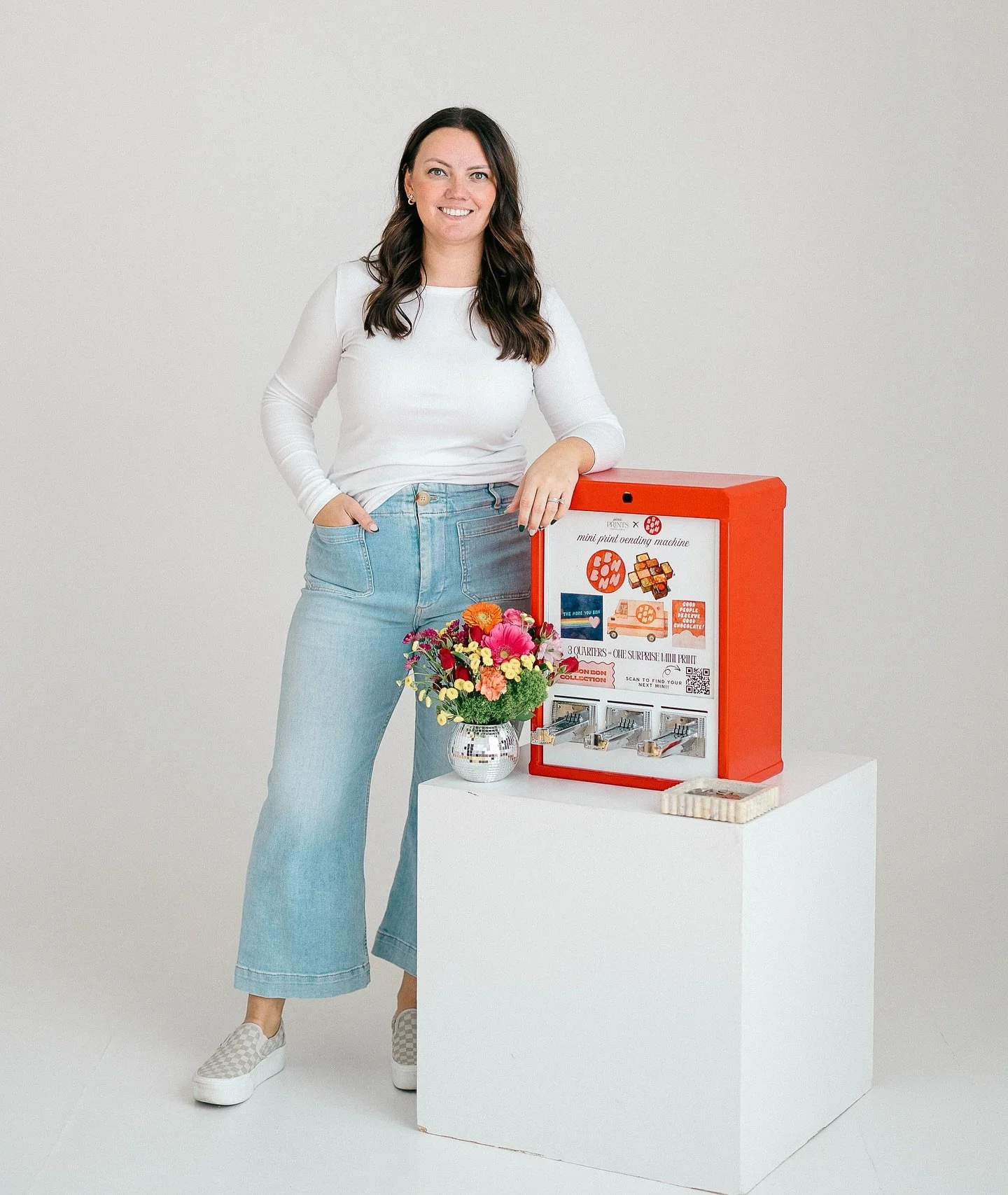 A new year means new exciting collabs and YOU GUYS the first one is setting the bar HIGH 👀 Any guesses? ❤️💙