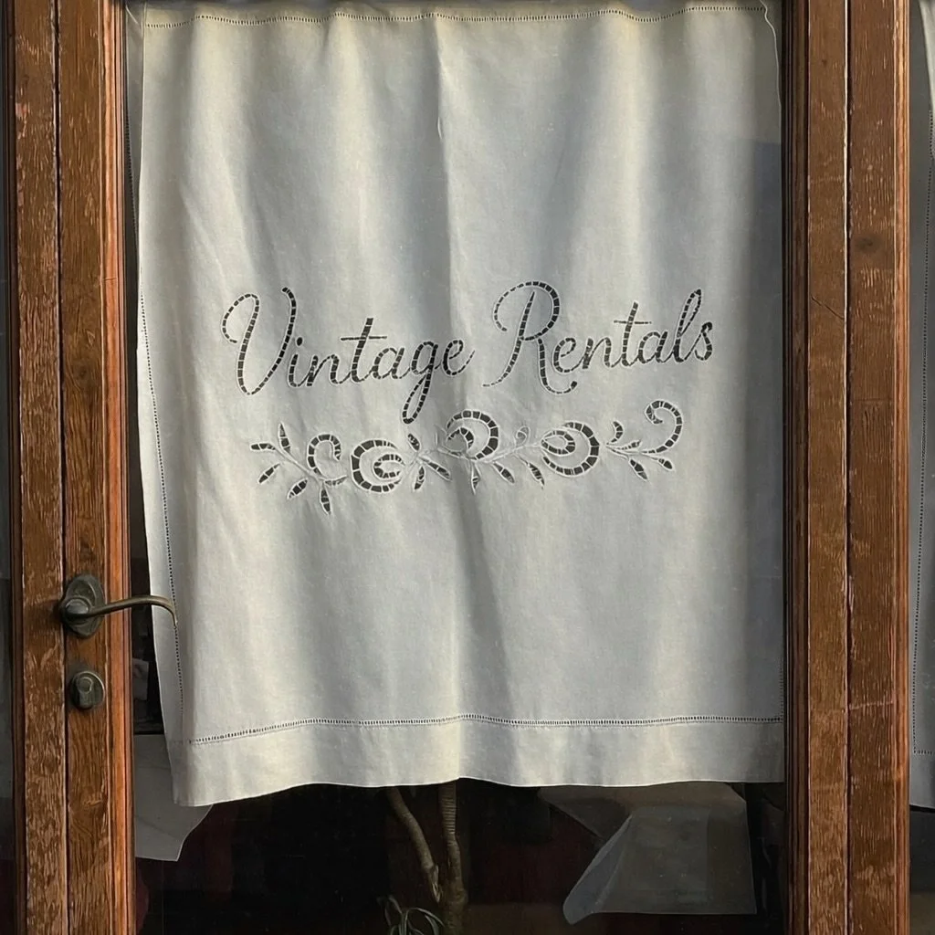 Always collecting, always refining. 🦢
The rental catalog has new vintage arrivals, plus increased inventory in glassware, plates, and linens so your tables can feel as thoughtful as the moment itself.