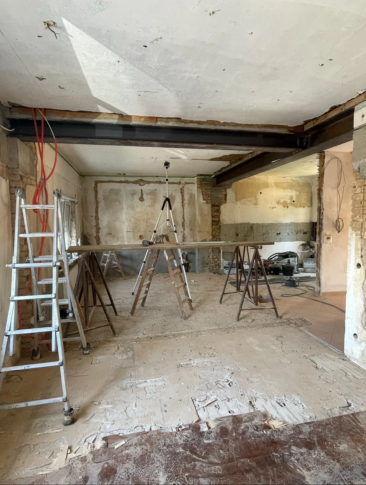 Ausbau und Erweiterung eines Wohn- / Essbereichs (nachher)