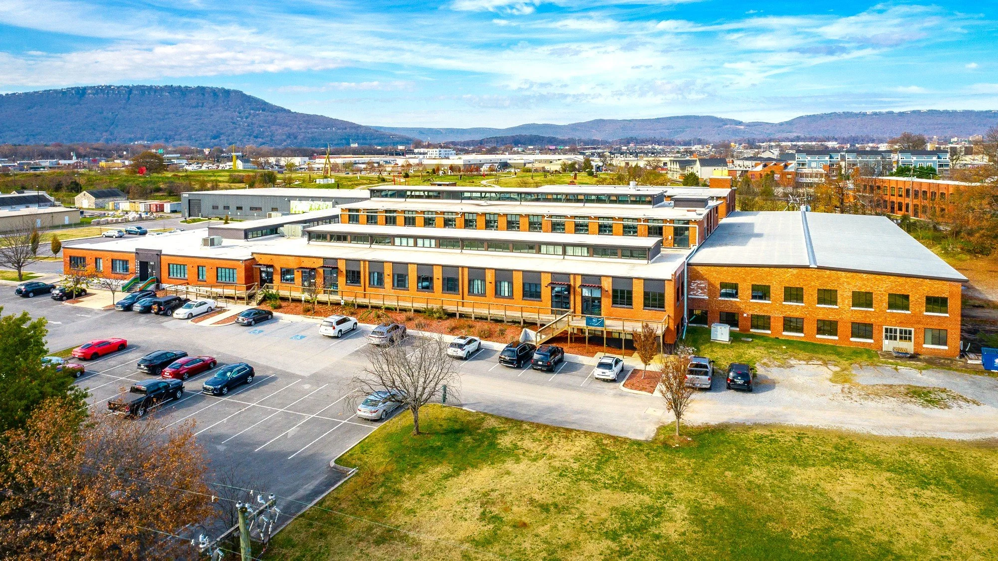  FOR SALE | Creative Office • Adaptive Re-Use  
 1601 S Holtzclaw Ave, Chattanooga, TN 


