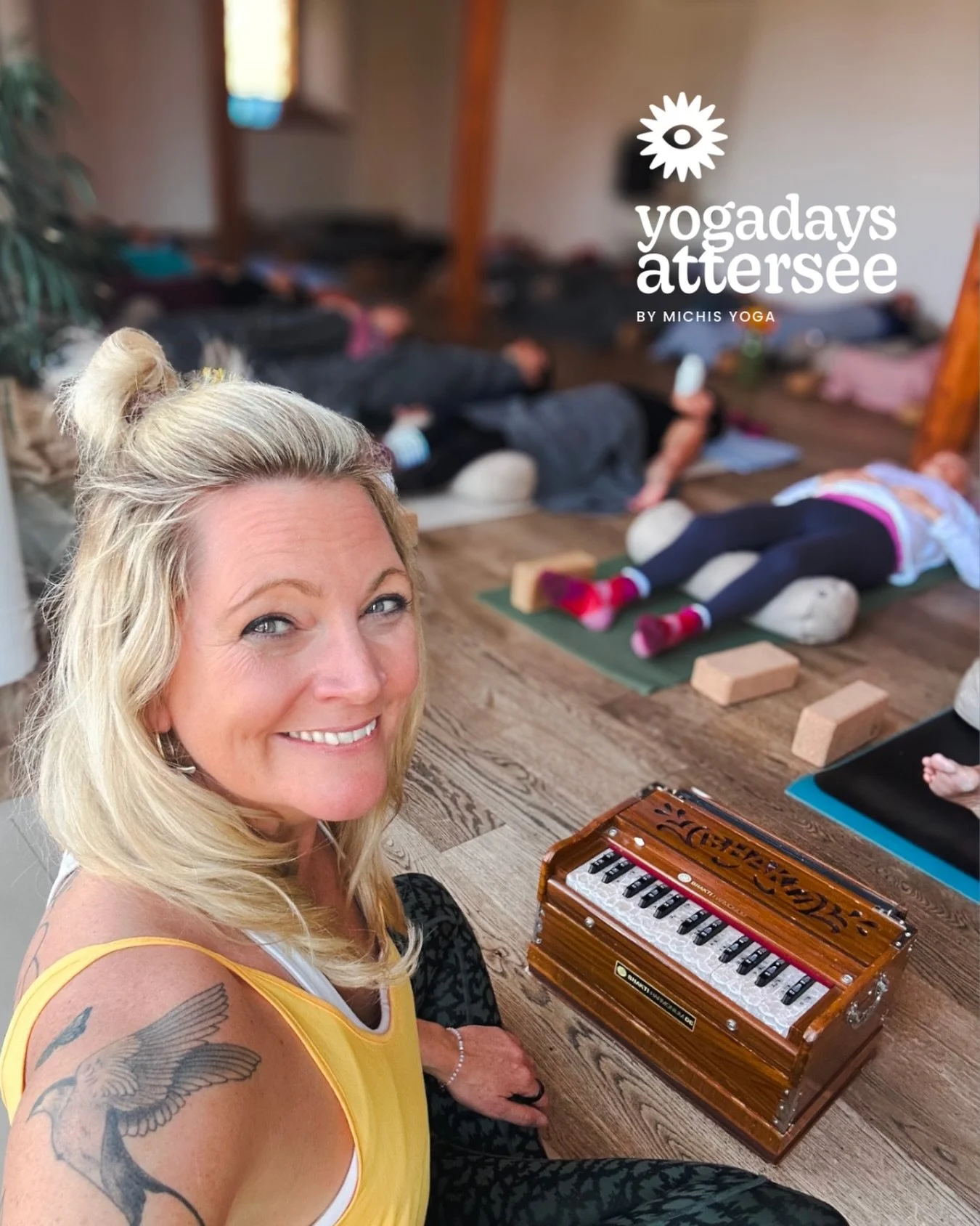 Letzte Pl&auml;tze f&uuml;r die Yoga Days am Attersee ✨

Wir sind fast voll. F&uuml;r jeden Tag gibt es nur noch 3 Pl&auml;tze ‼️

Und ganz ehrlich &ndash; genau so liebe ich es.
Eine Gruppe, die sich bewusst daf&uuml;r entscheidet, sich diesen Tag w