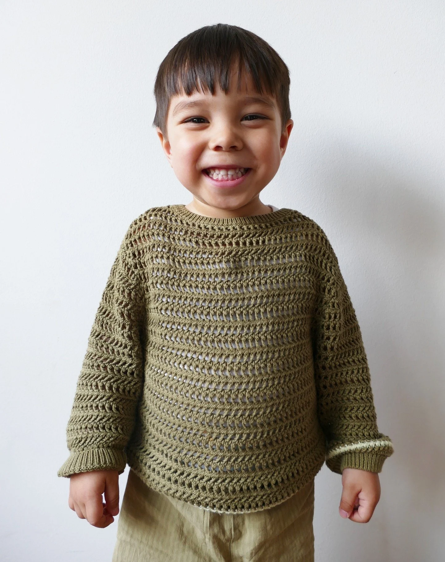 So in LOVE with NAEL 💚

Mit seinem L&auml;cheln bringt er jedes Herz zum Schmelzen und jeden Raum zum Leuchten.

#naelonset #modelagentur#minimodel #kindermodel#nextgenmodel#castingcall#shiningstar#sedcardshooting#readytobebooked#youngermodelsberlin