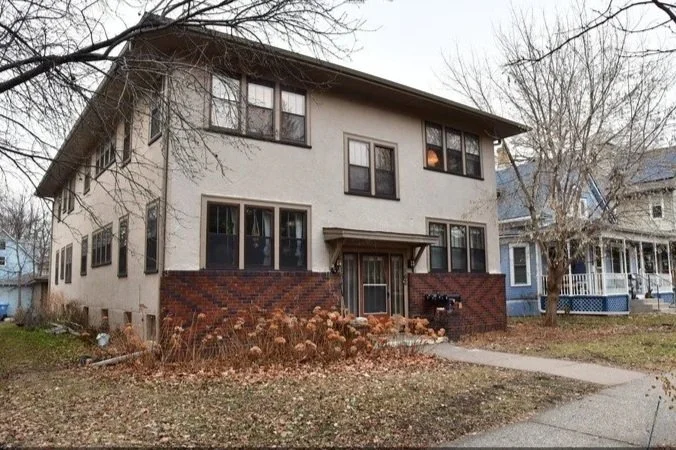 162 Bedford St SE 4-plex, Interior 2, FAR=0.67, 6300 sqft lot(Photo Credit: Evan Roberts)