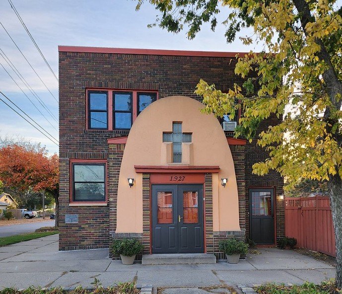 This building at 1927 5th St NE for example was a dry goods store from the 1920s to 1942 when it was converted to a chapel. It is now a residence.