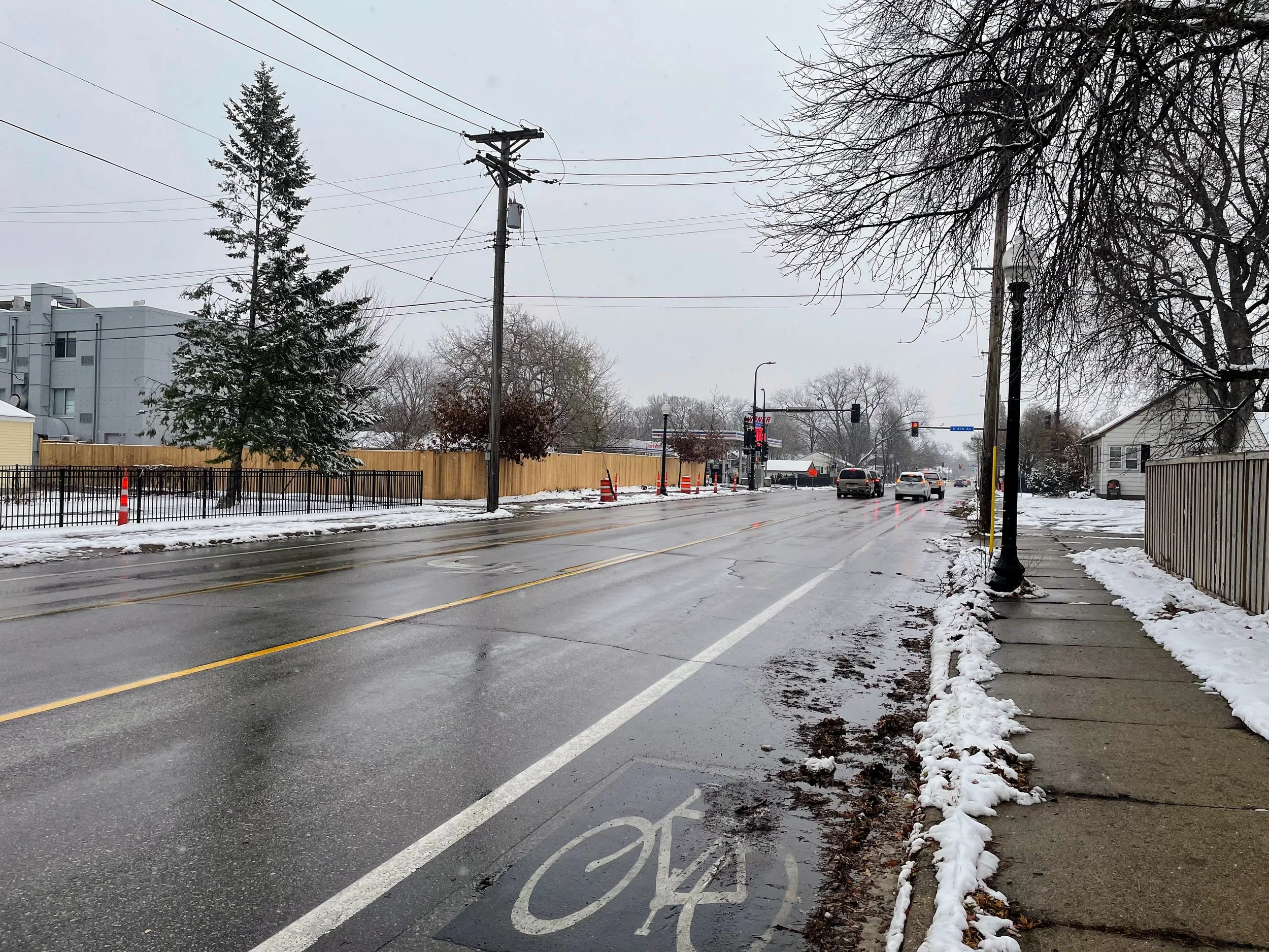46th and Clinton looking towards the Winner Gas station at 4th ave. Photo taken by Brit Anbacht.