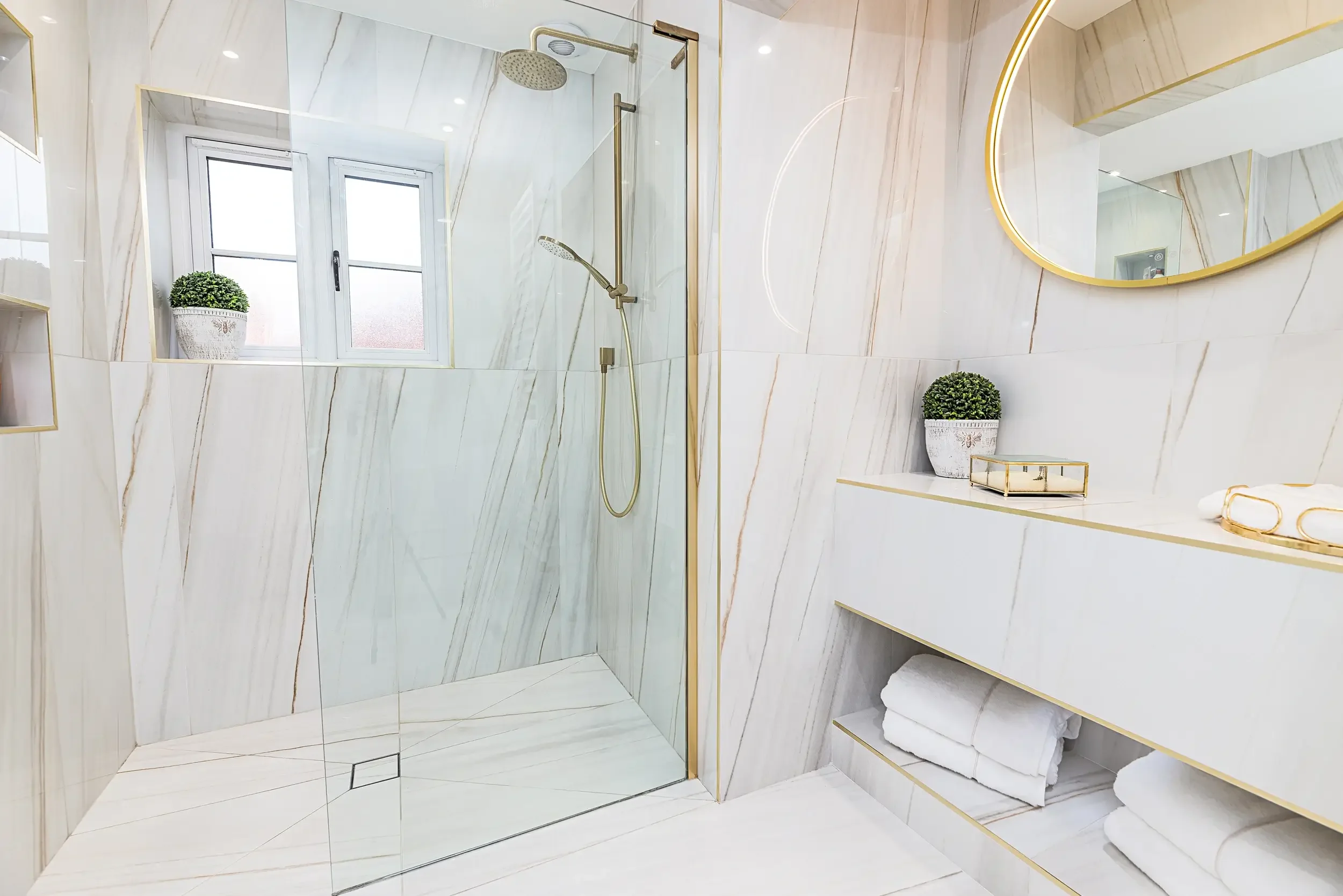 Marble Luxury.webp