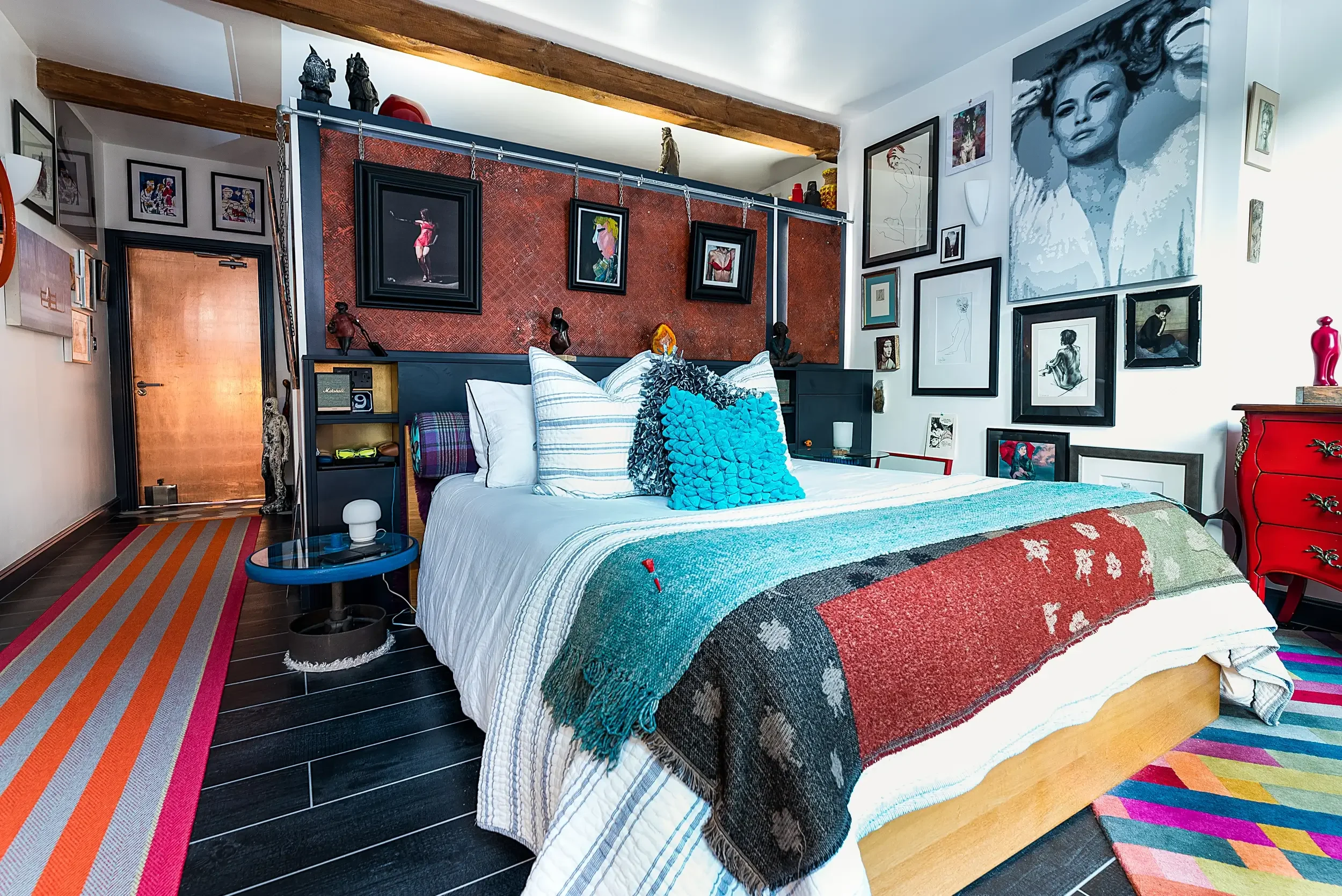 City Centre Apartment 3.webp