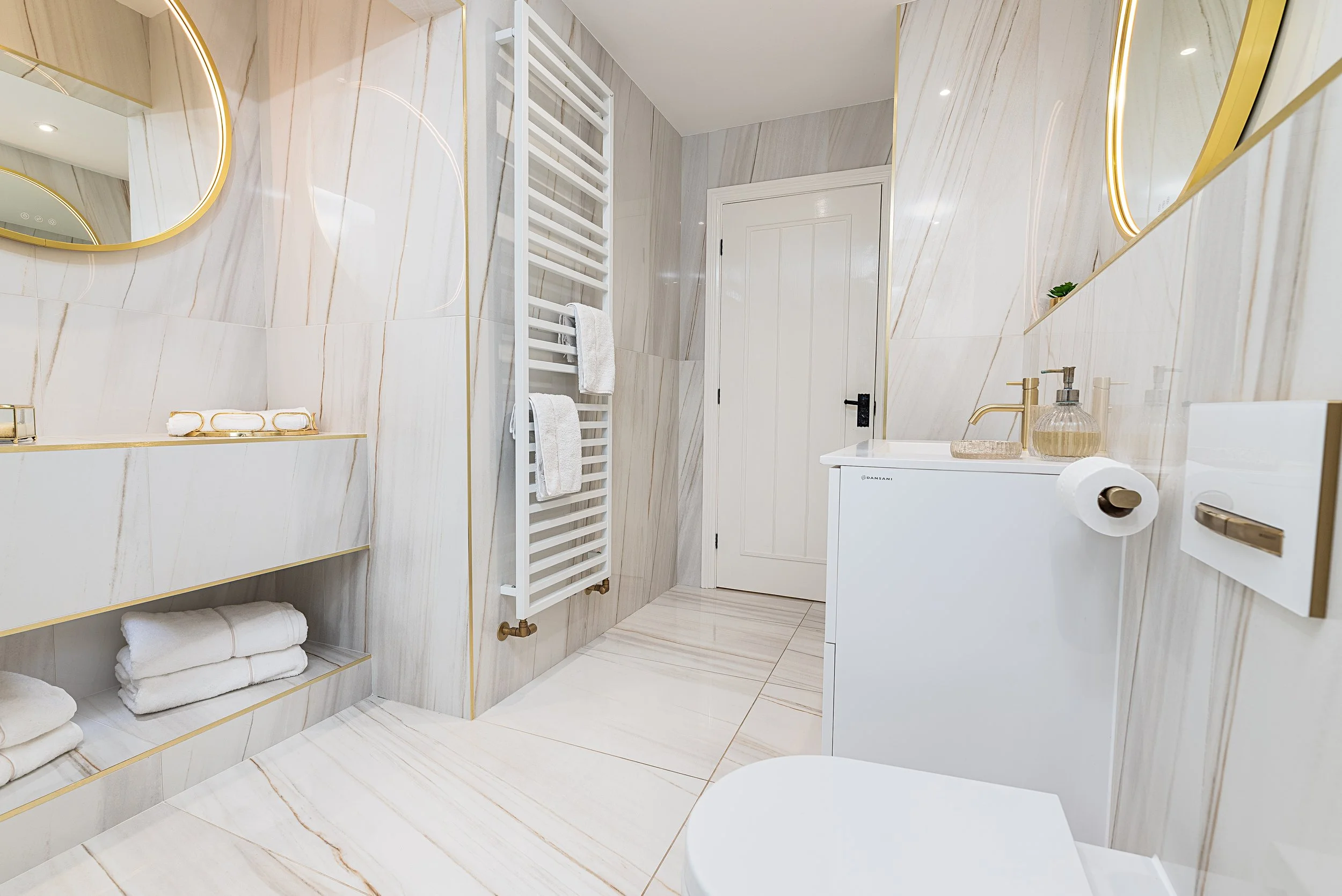 Marble Luxury 4.jpg