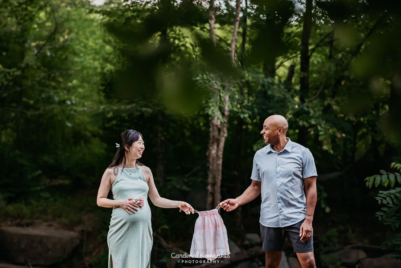 Family &amp; Maternity Session at Bass Lake Park in Holly Springs
