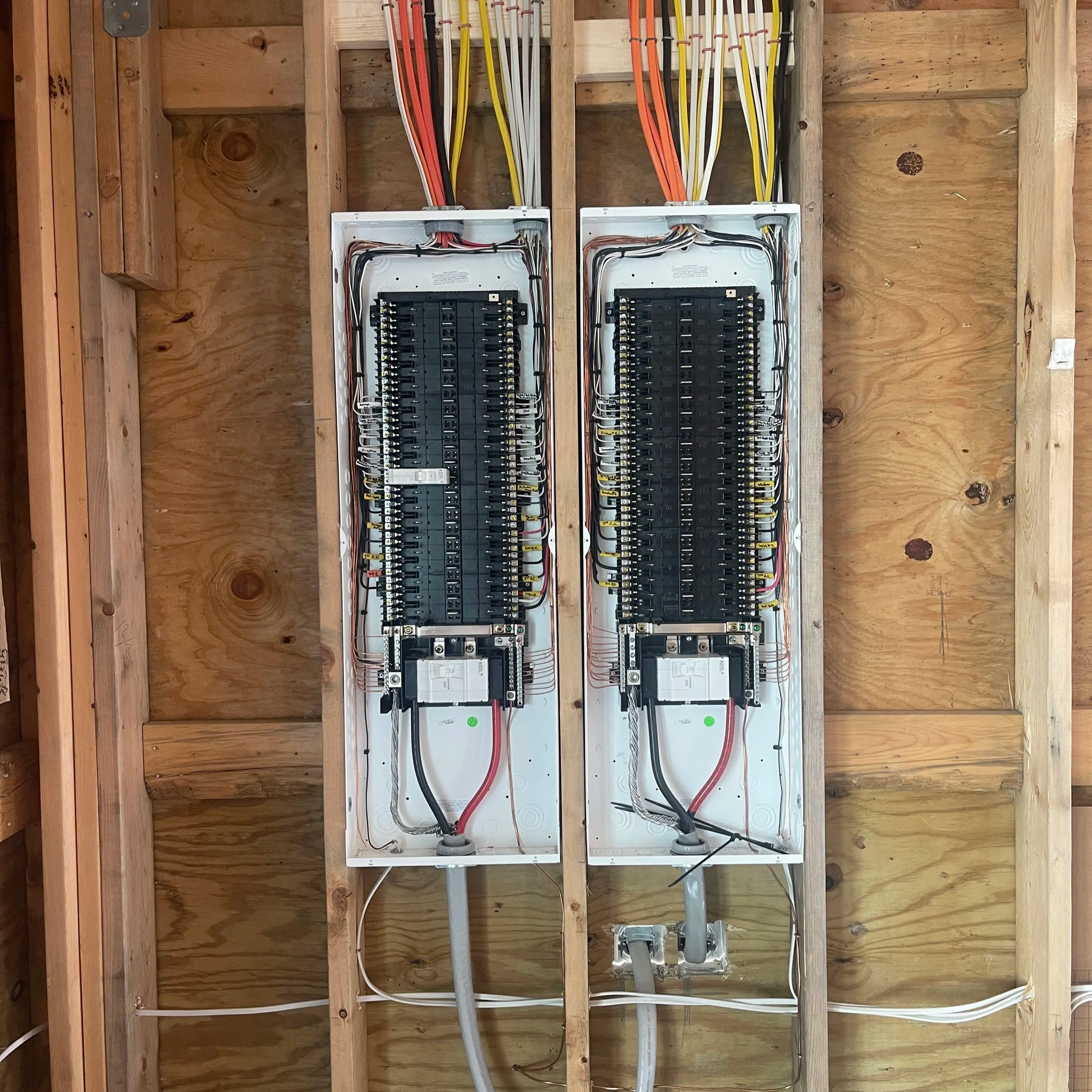 A humming electrical outlet with scorch marks, highlighting loose wiring and fire hazards in a Virginia Beach home.