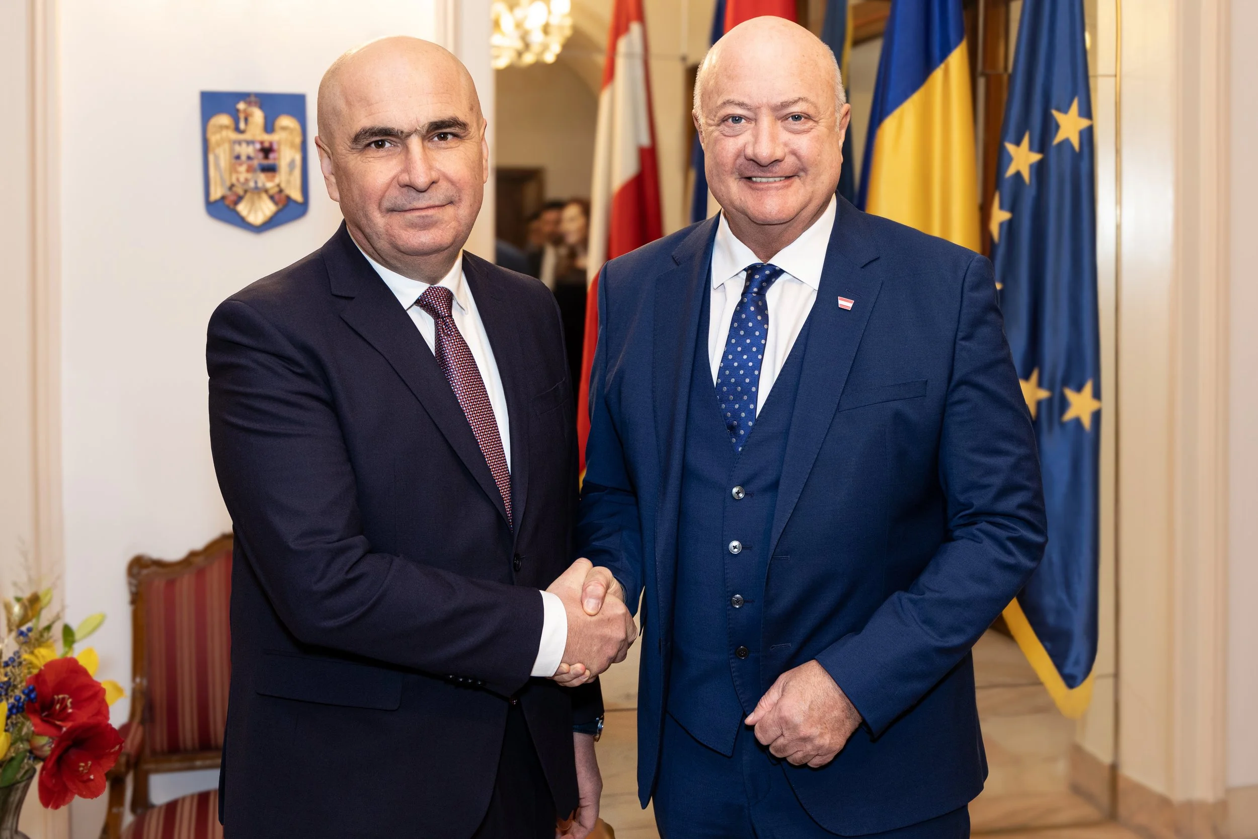 Dr. Christian Stocker, Bundeskanzler der Republik Österreich, und Ilie Bolojan, Ministerpräsident Rumäniens