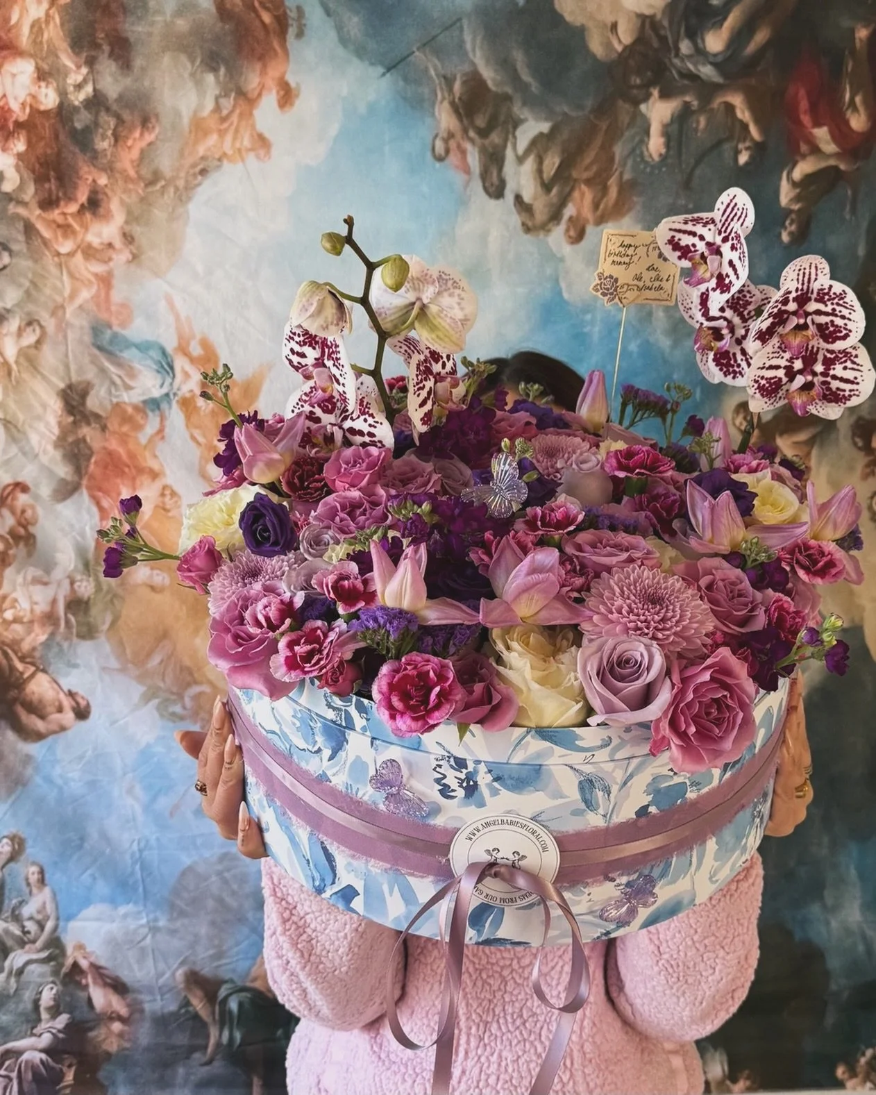 Cherub&rsquo;s Garden. Our XL luxury floral box filled with premium flowers 🌺 💗🪽