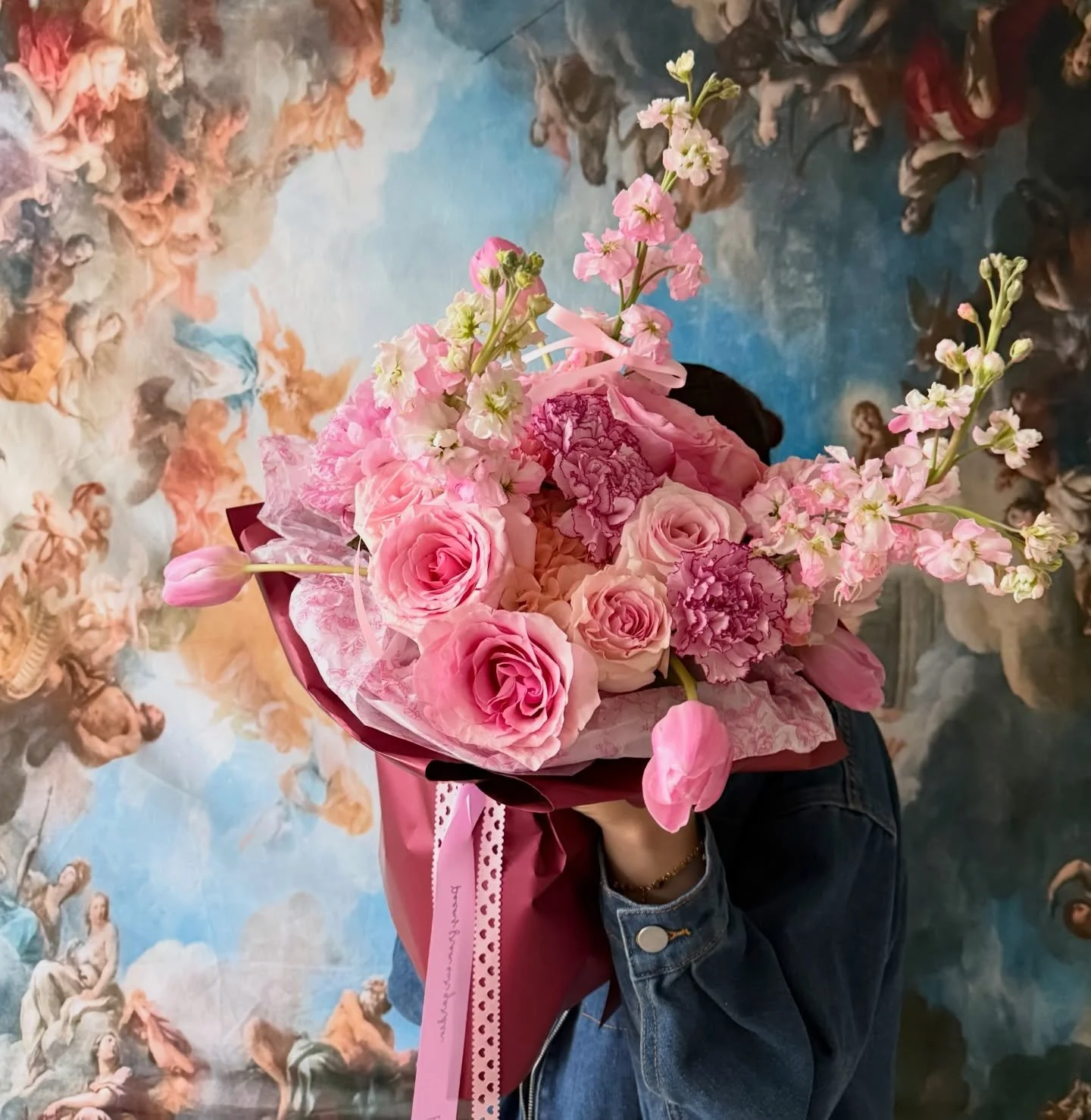 I hope he bought you flowers 🌺 #DFWFlowerDelivery #DFWValentines #DFWvalentinesday
#DFWFlorist #DFWFlowers