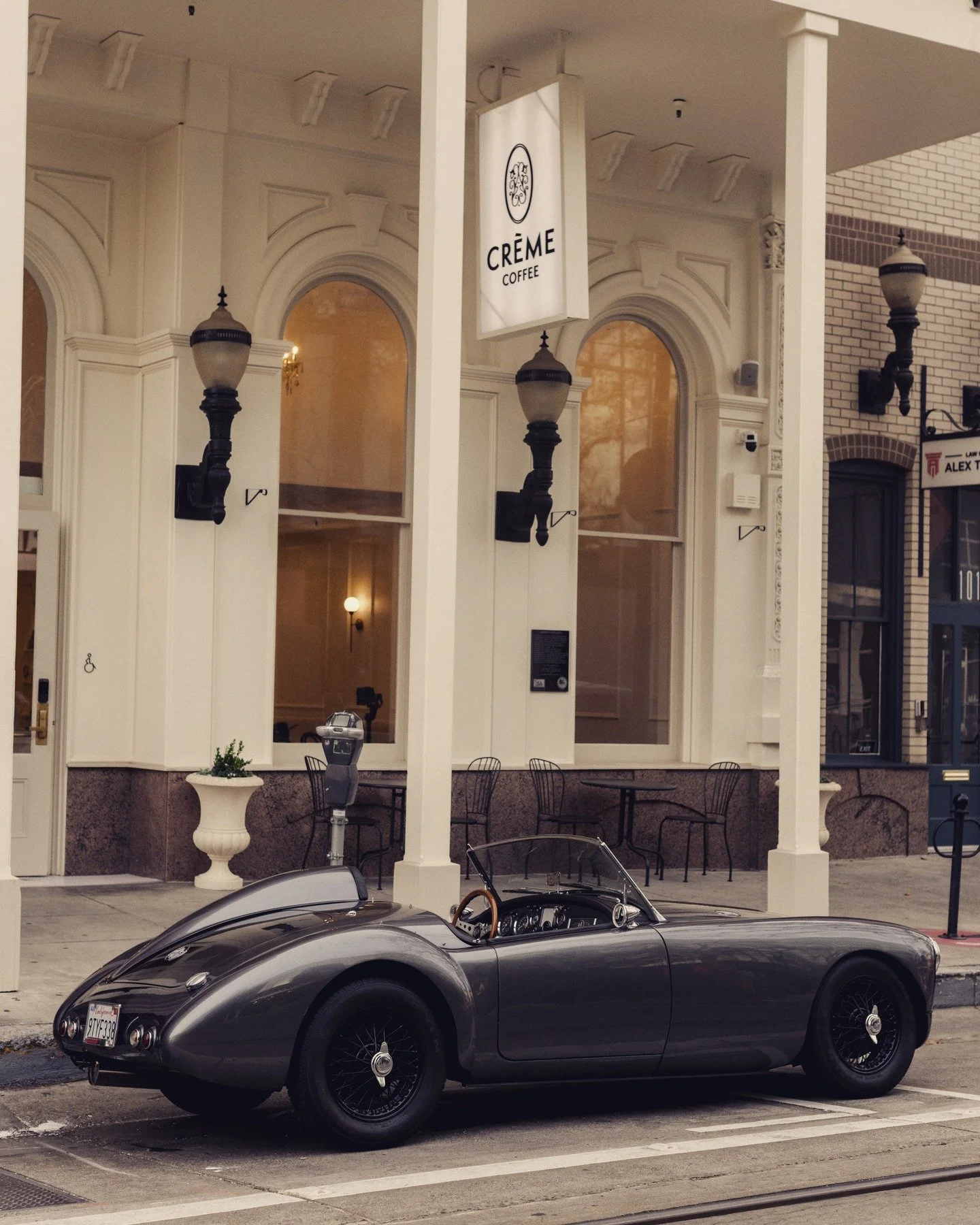 How was the Cr&egrave;mey experience so far? We are adjusting, working on speed. Thank you for all of your feedbacks!!! 

Classic car by @sepia.motors