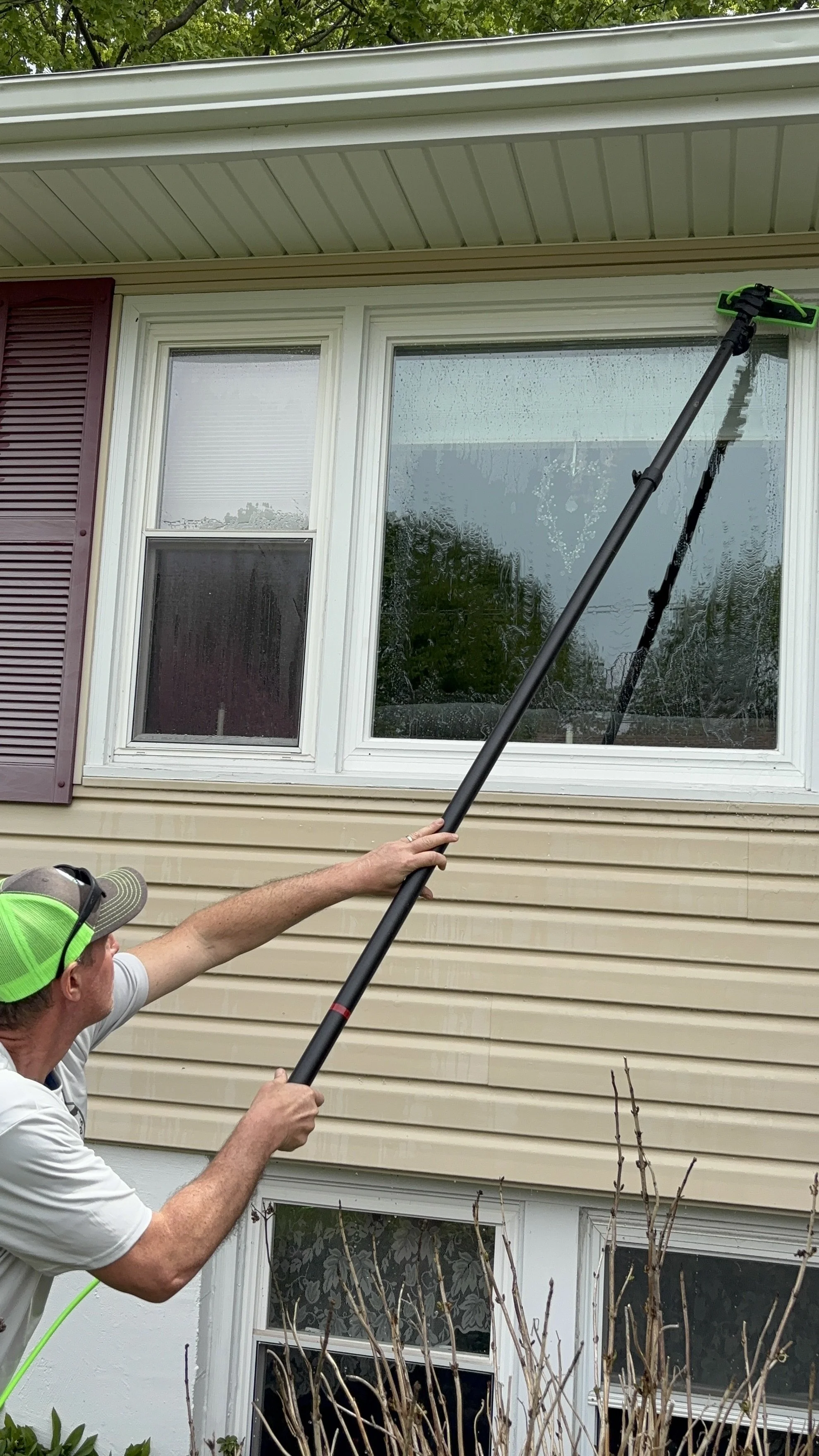 Professional residential window cleaning for Hudson Valley homeowners in and around Poughkeepsie, NY