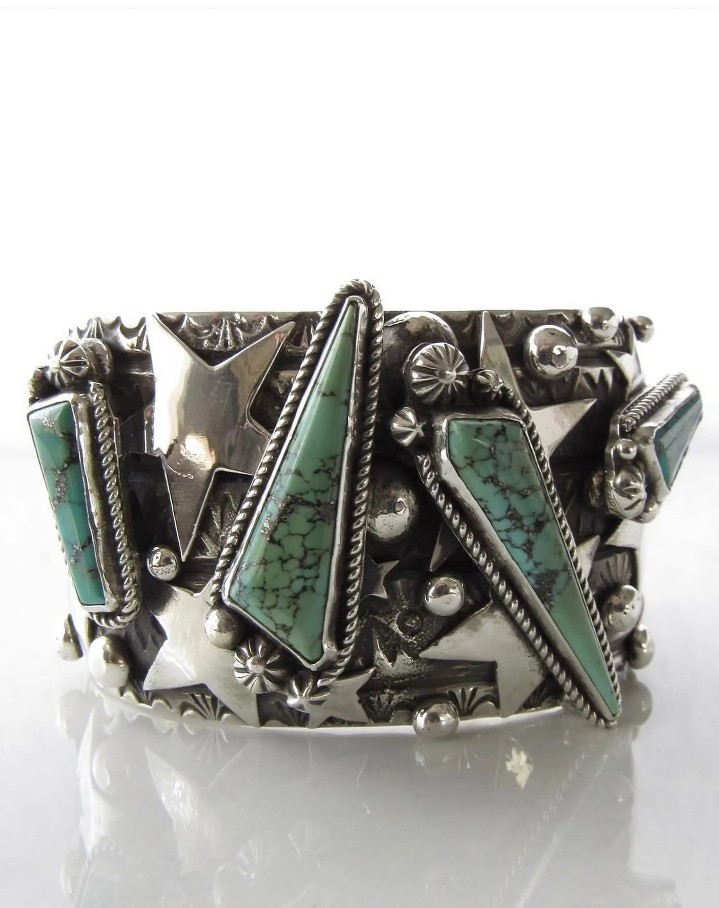 Contemporary Indigenous art is more than something beautiful to look at&mdash;its living culture. Each piece connects past, present, and future, showing that our cultures are not frozen in time&mdash;they continue to grow, adapt, and thrive.
Indigeno