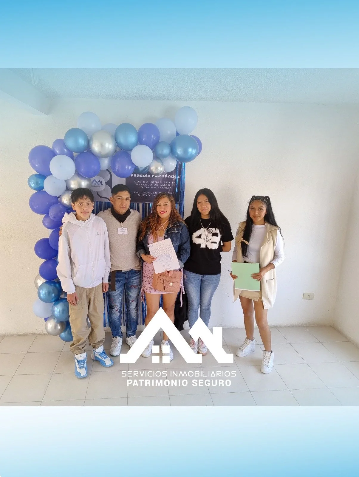 Felicitaciones familia por adquirir su nuevo hogar, una meta mas cumplida.