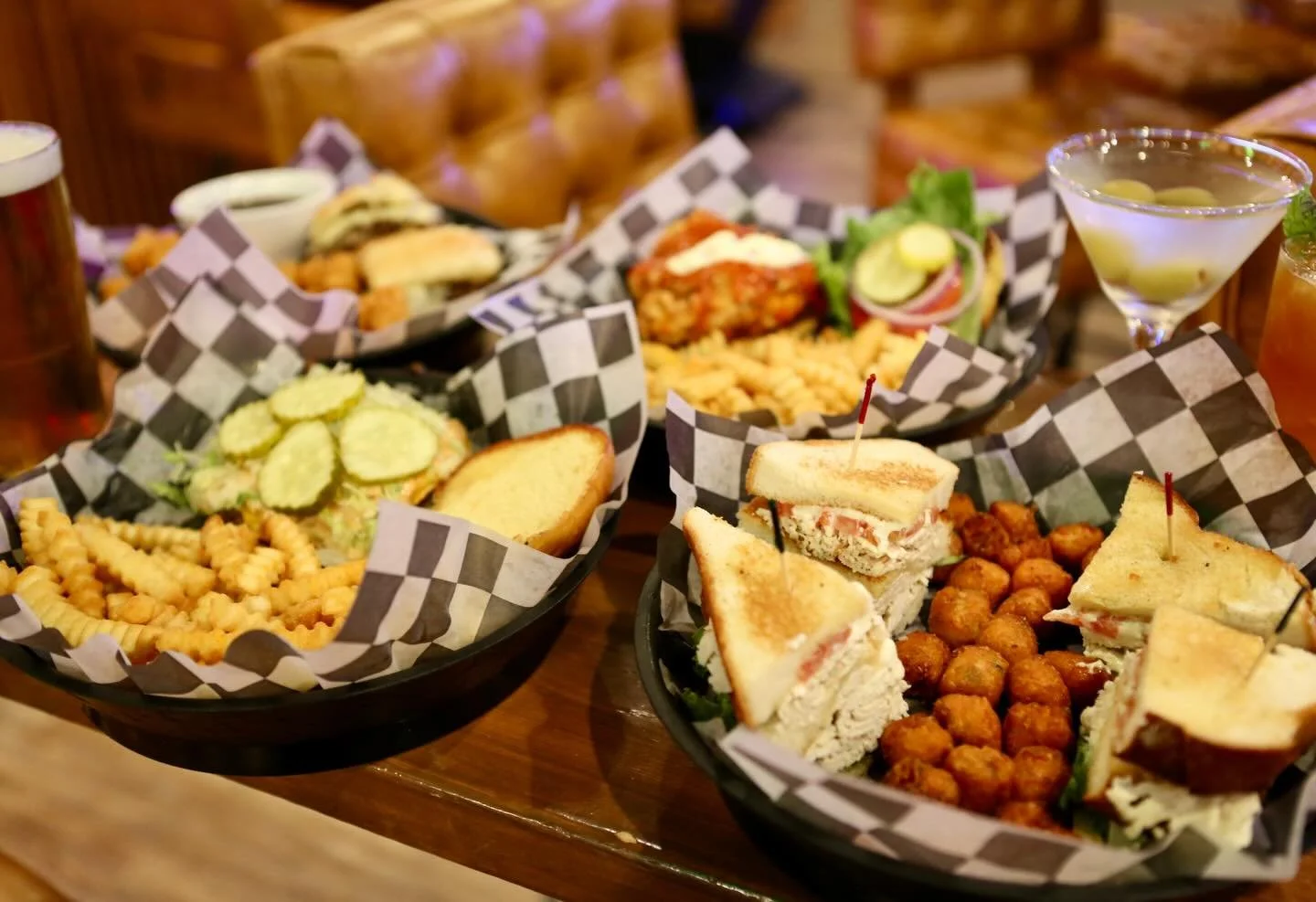 Head on over to Goldie&rsquo;s tonight for a delicious dinner and great seats to watch the Iowa State game at 6pm!😋🏀

#goldiesbargrill #westdesmoines #sportsbar #iowabasketball #iowastatebasketball