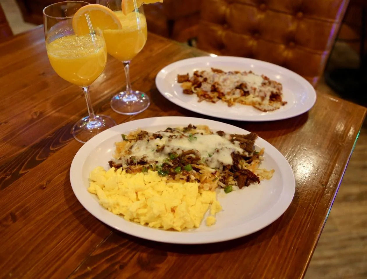 Scramble and hash it up with us this weekend at Goldie&rsquo;s!🍳🧇☀️

#goldies #goldiesbargrill #brunch #weekendbrunch #westdesmoines