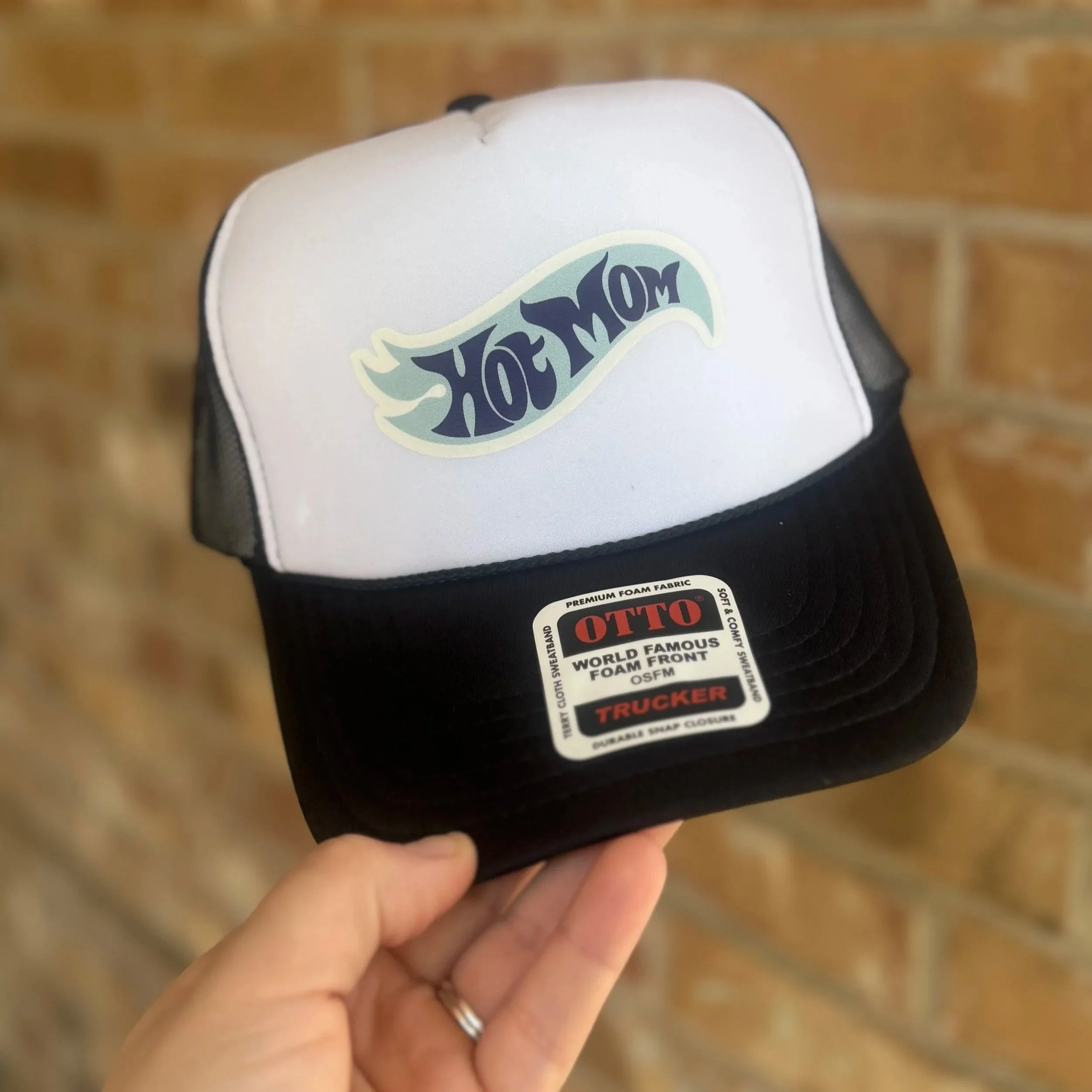 "Hot Mom" - Trucker Hat