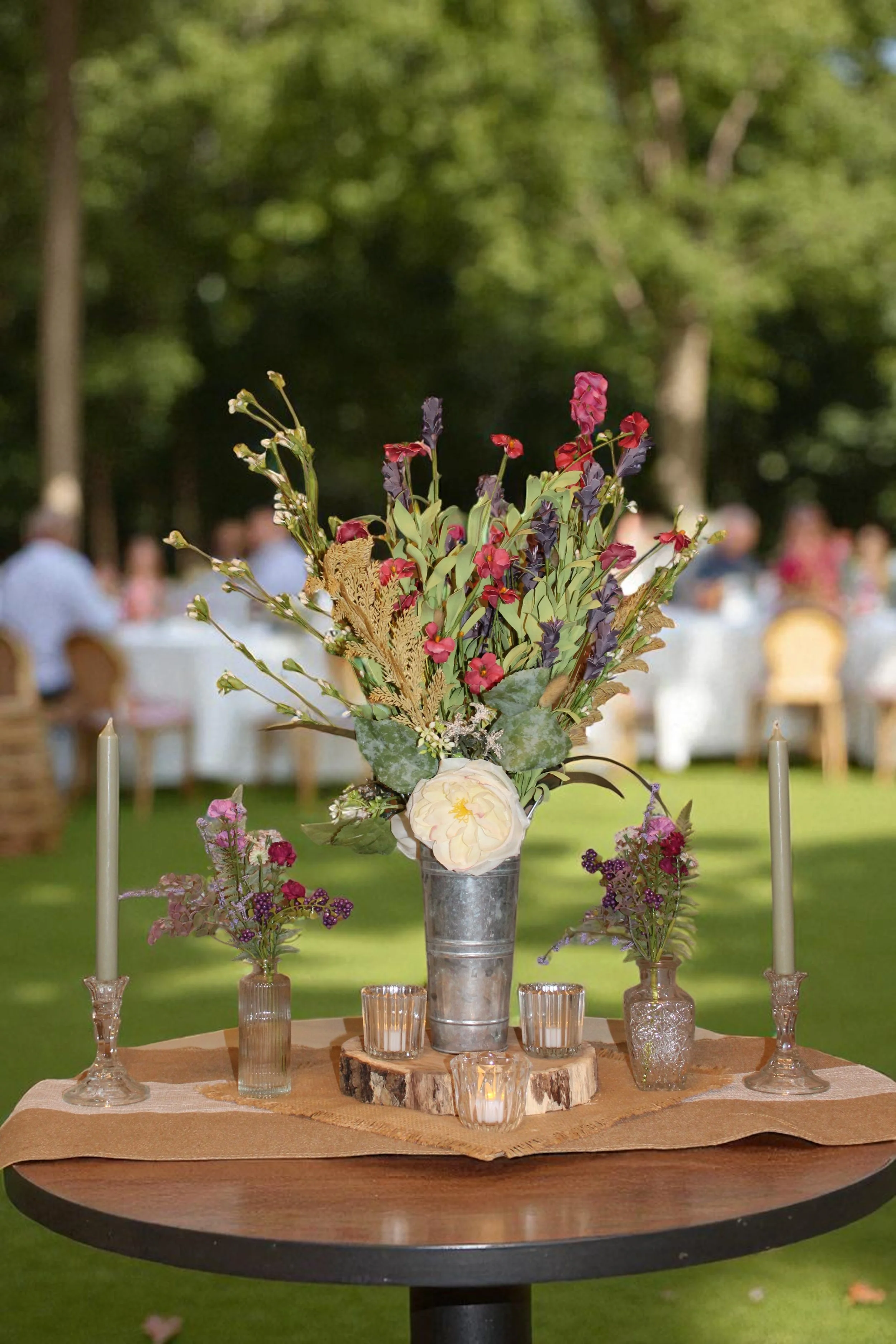 Rustic Wedding Circle-Photoroom.jpg