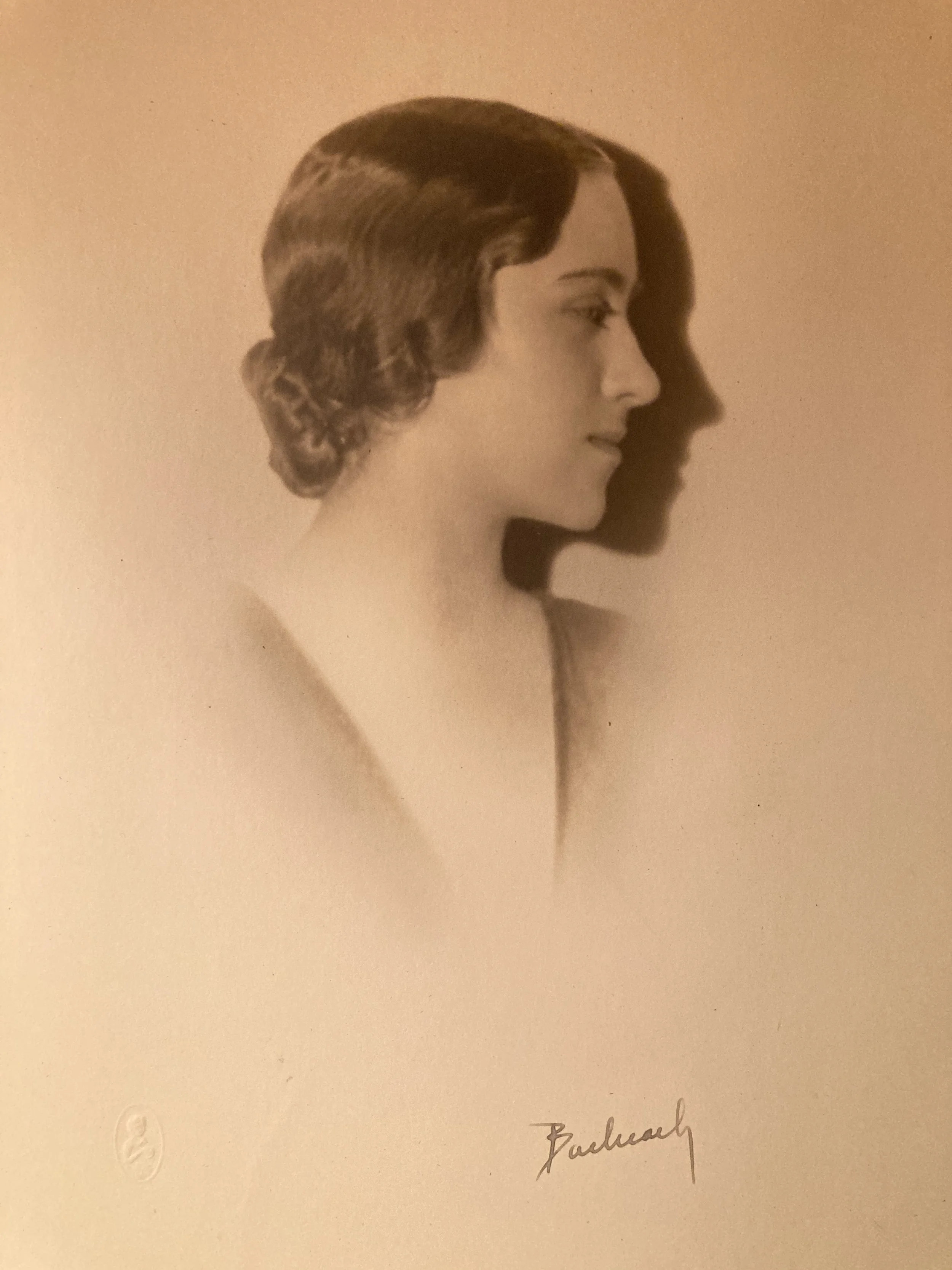 Agnes as a teen