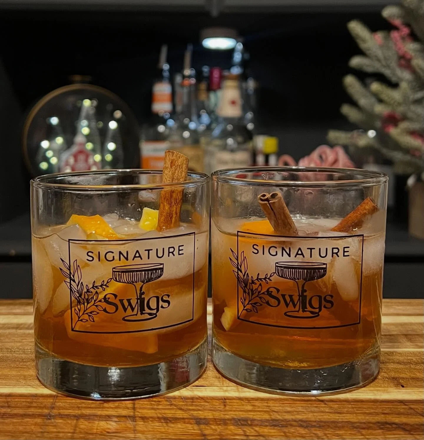We&rsquo;re mixing up our twist on a holiday favorite! 🥃

Episode 1 of our holiday cocktail series premieres in 1 hour. ✨

Pictured 📸: Maple Old Fashioned made with @fourrosesbourbon 

#cocktailseries #festivedrinks #holidaycocktails #cocktails #ho
