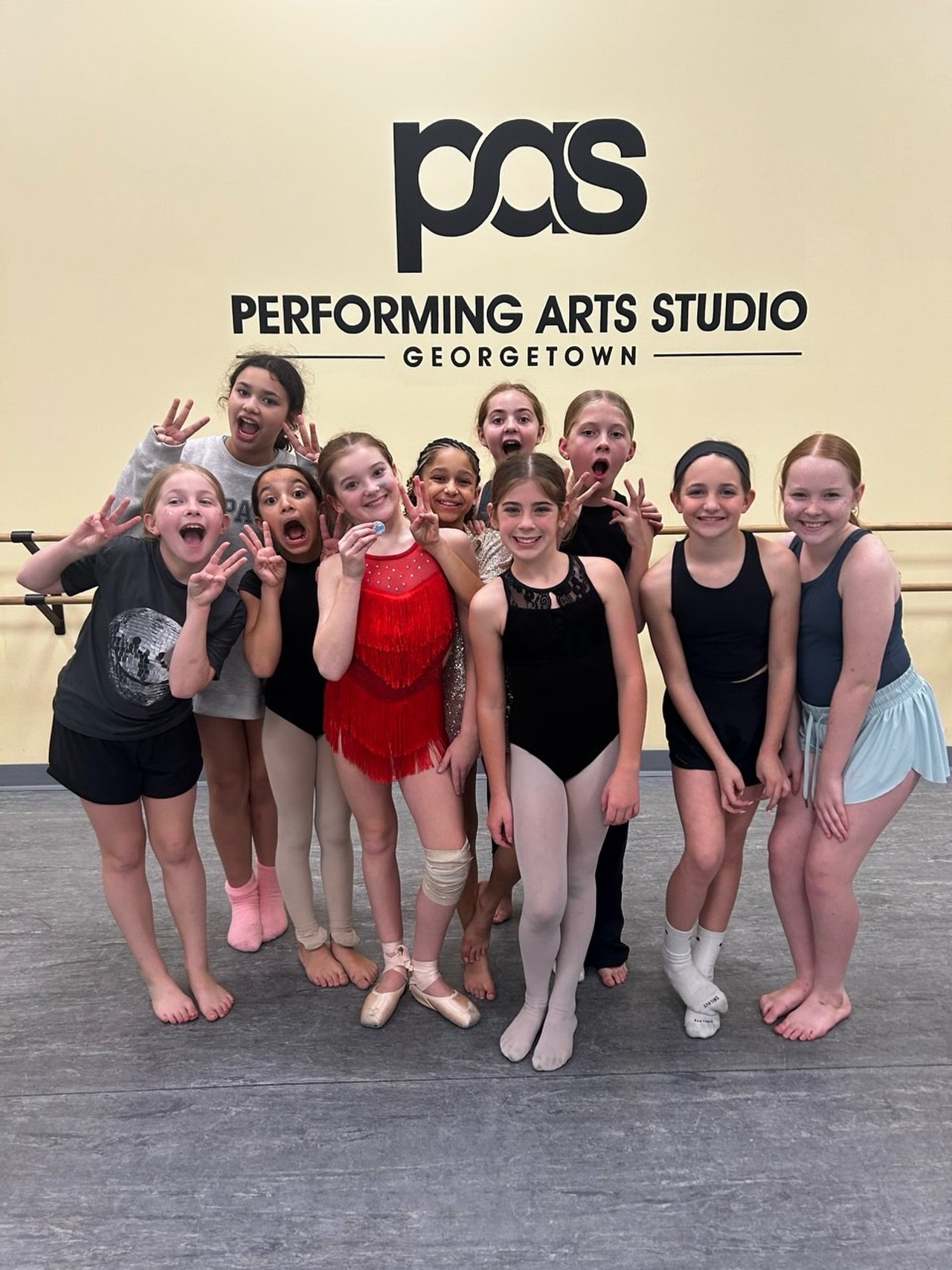 Congrats Riley on crushing your double pirouette en pointe and earning that WOW button! 🩵✨🎉