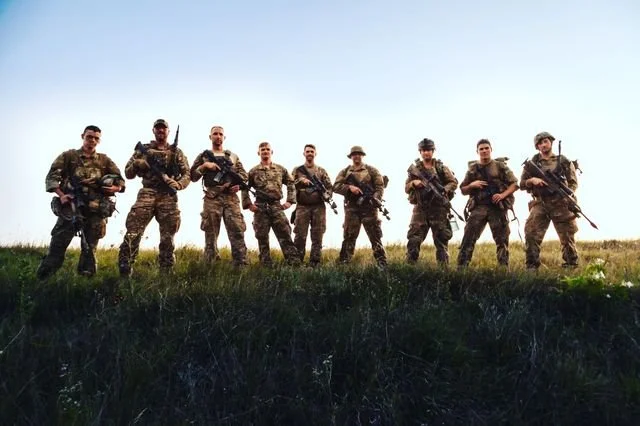 A platoon of army men