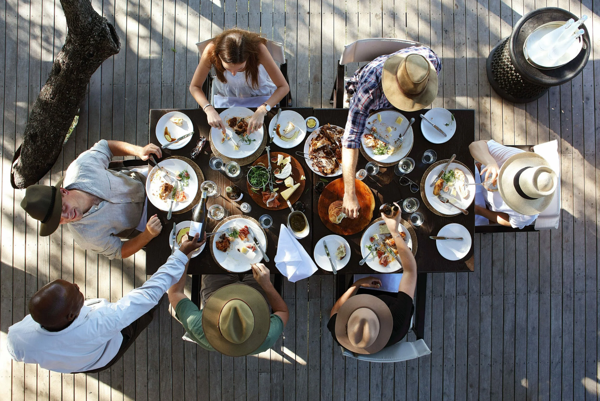 Decklunch.jpg