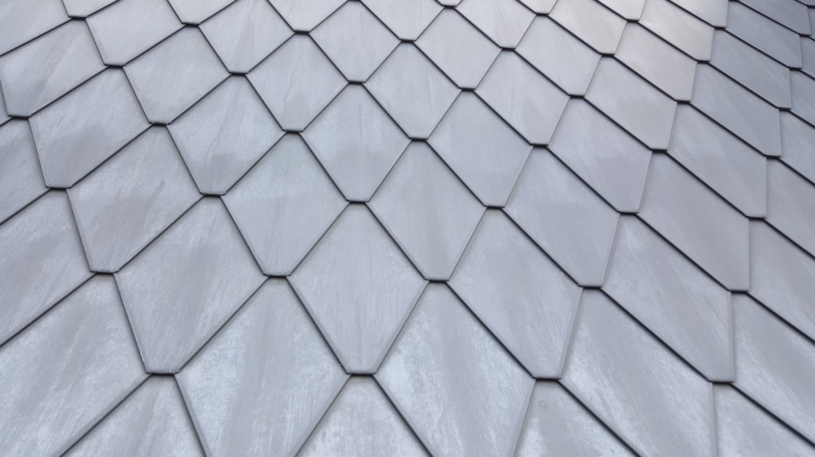 Natural vs. Synthetic Slate: Which is Right for Your Home?