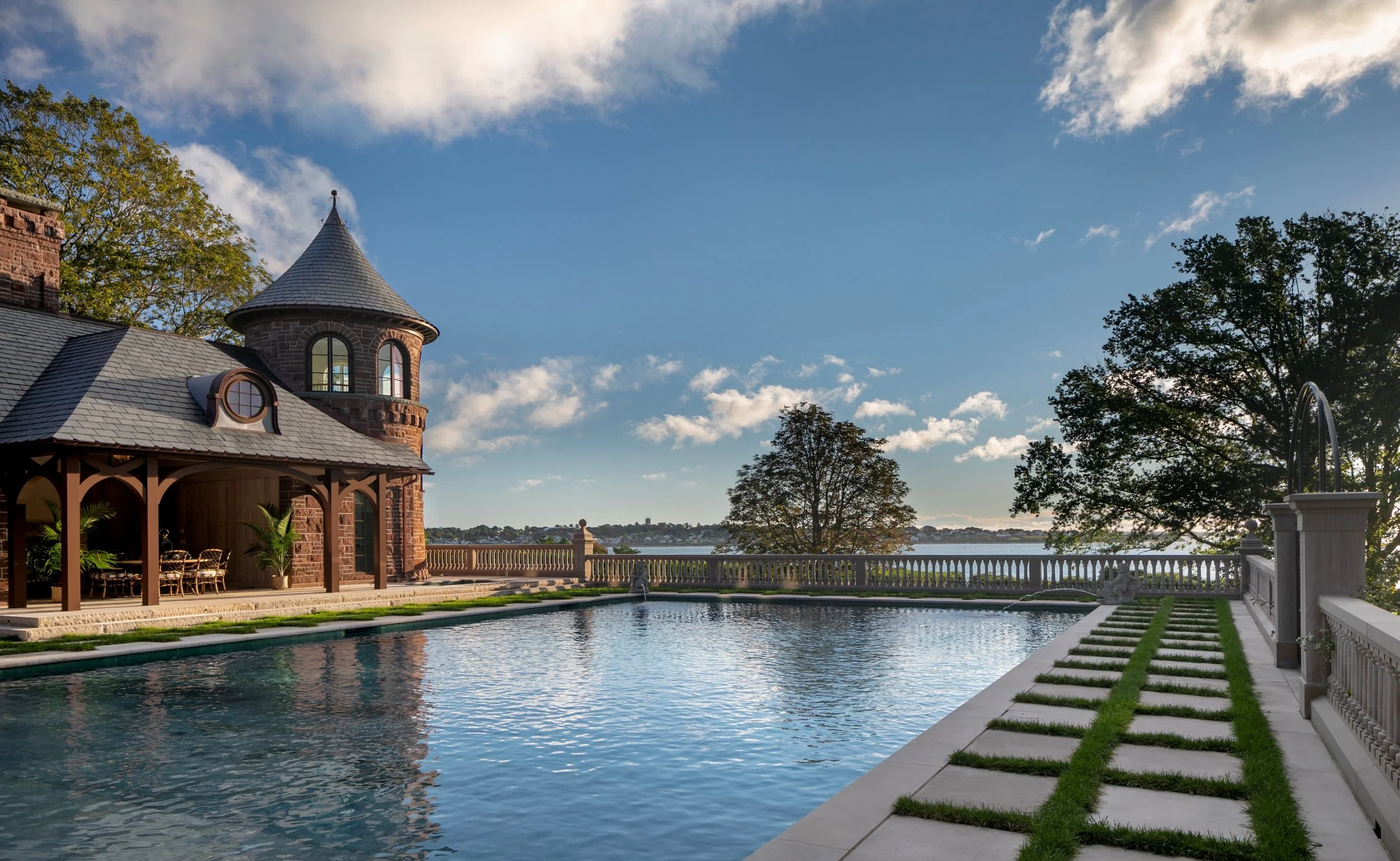 Firestone Estate - Cliff Walk, Newport