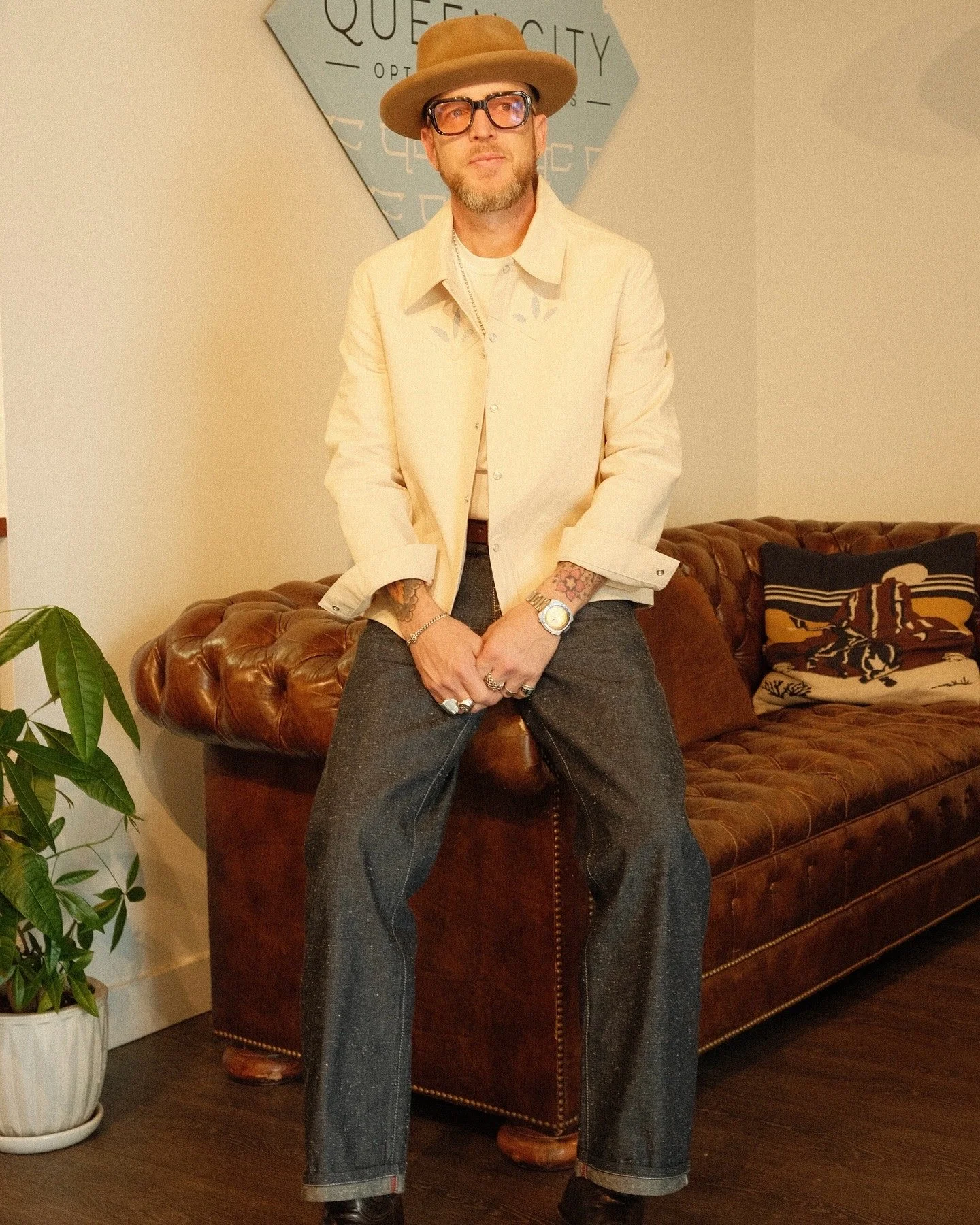 9EA71974-C7AC-4A72-8E66-2F6BC9621276.jpg