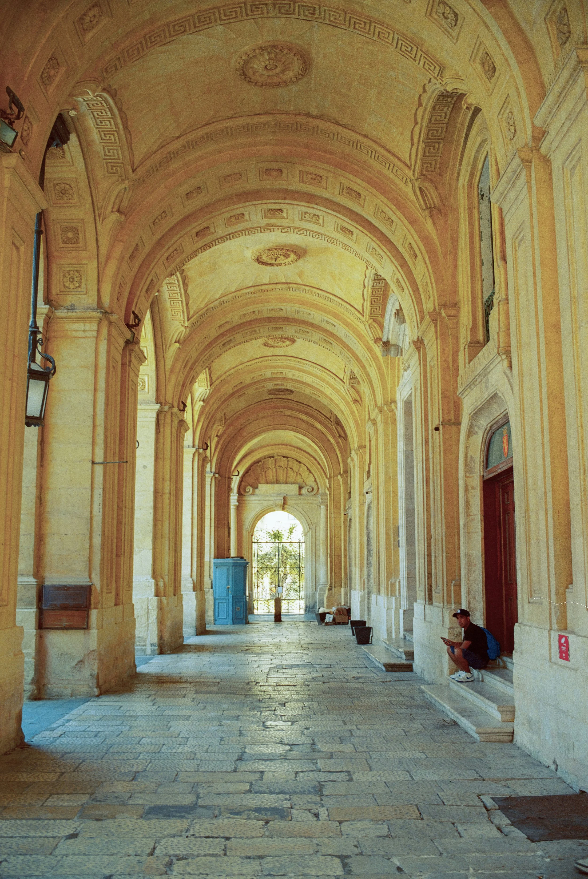 intrepid-60bYVUbcy3E-unsplash- copy.jpg