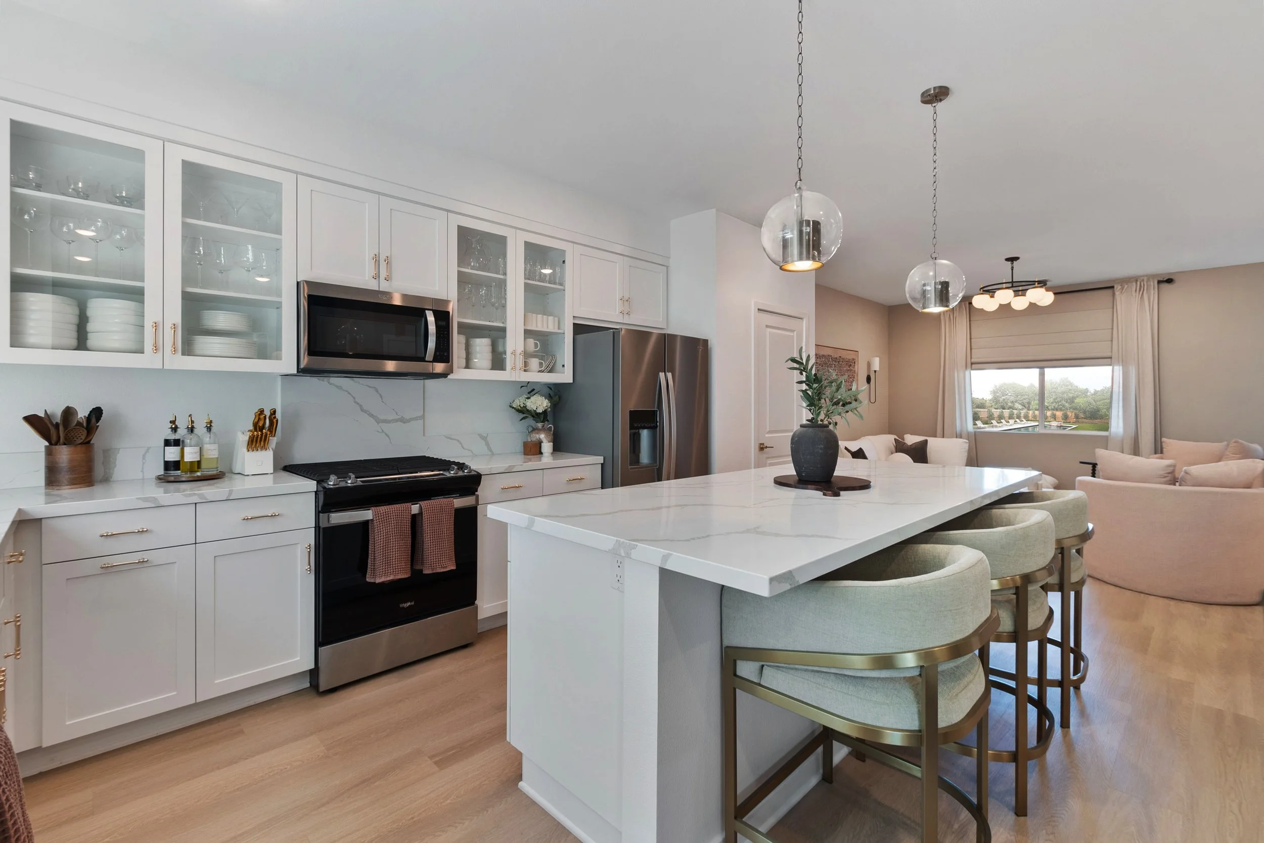 cleveland-residence-kitchen-zoie-brook-designs.jpg