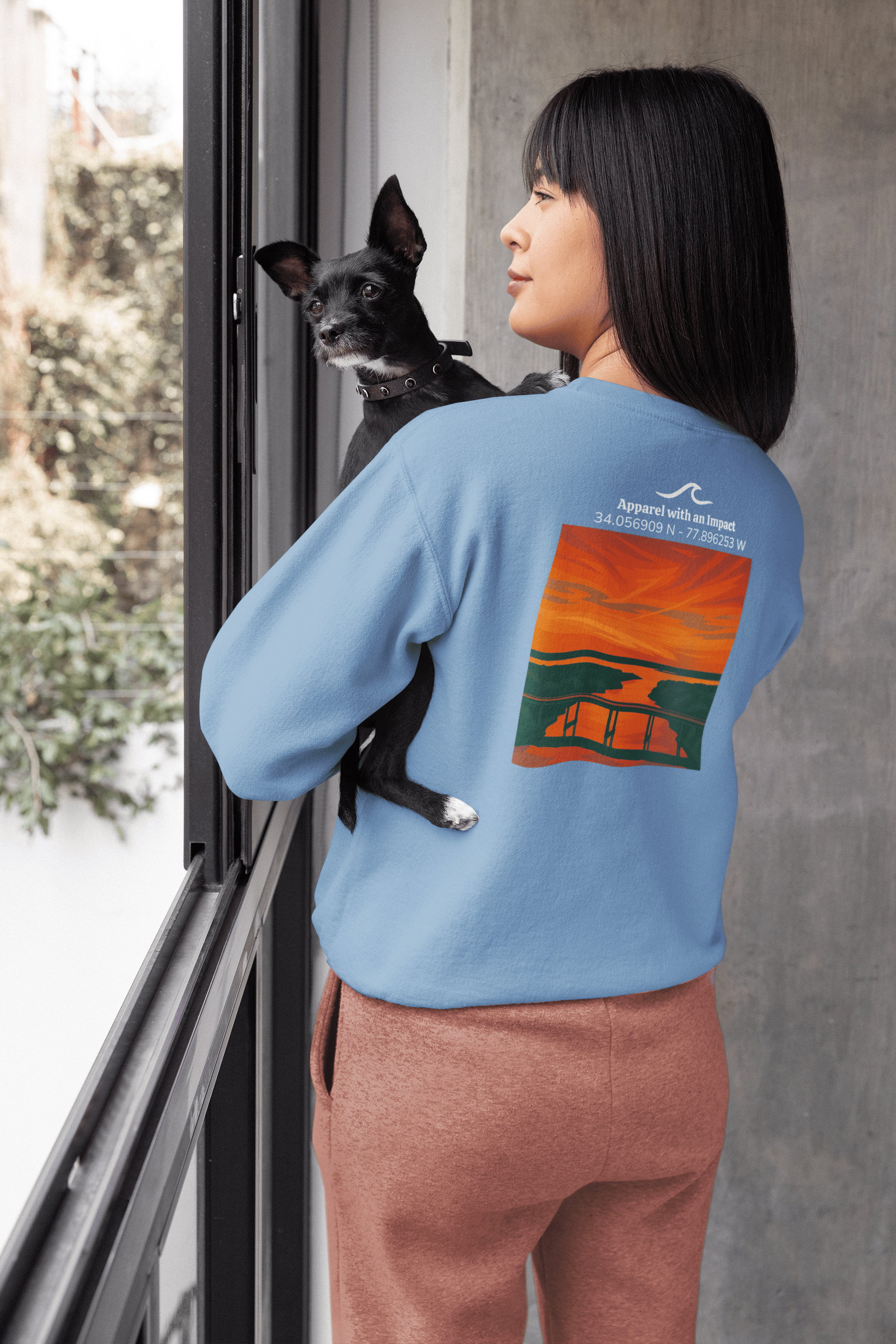Snow's Cut Classic Coastal Crewneck Sweatshirt