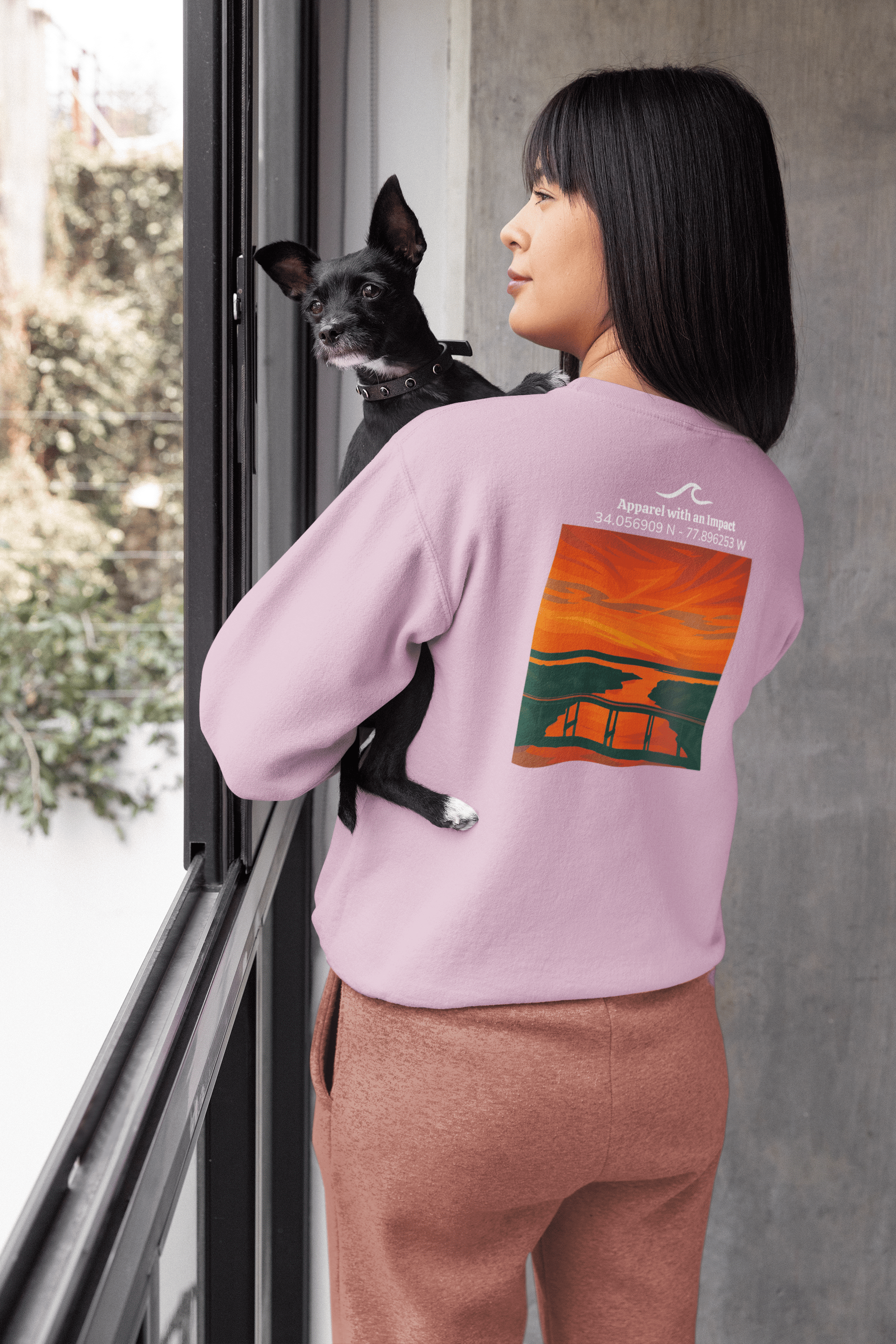 Snow's Cut Classic Coastal Crewneck Sweatshirt