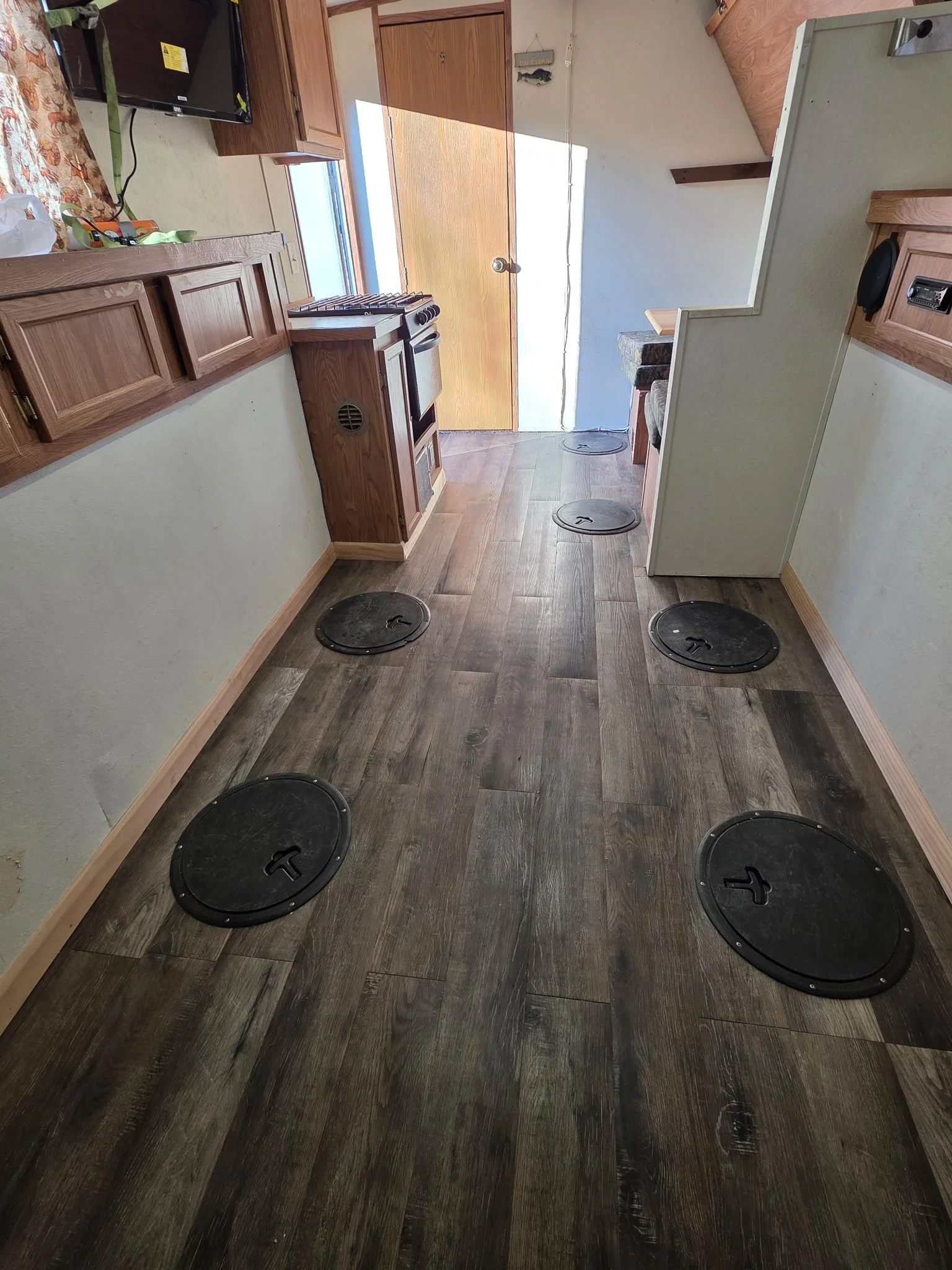 House # 5 -  4 Person Sleeper $250 Per Night