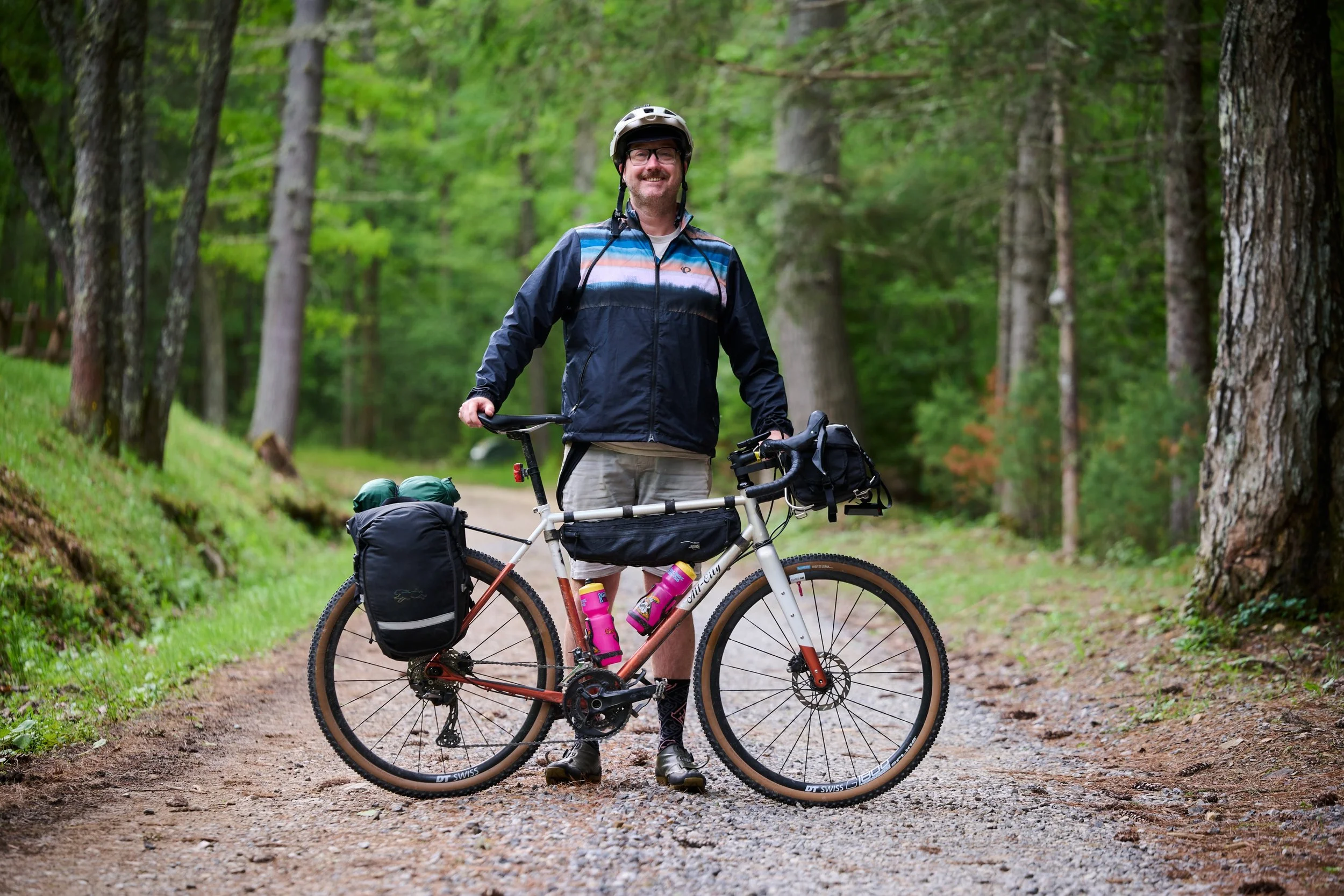 Scott Clark (@scott.t.clark) &ldquo;have fun, eat a lot, party hard!&rdquo; He&rsquo;s riding the Endless Mountains 250 on his &ldquo;All-City Cosmic Stallion GRX 2x. I&rsquo;m hammock camping with a sleeping bag so I&rsquo;m using a rack with pannie