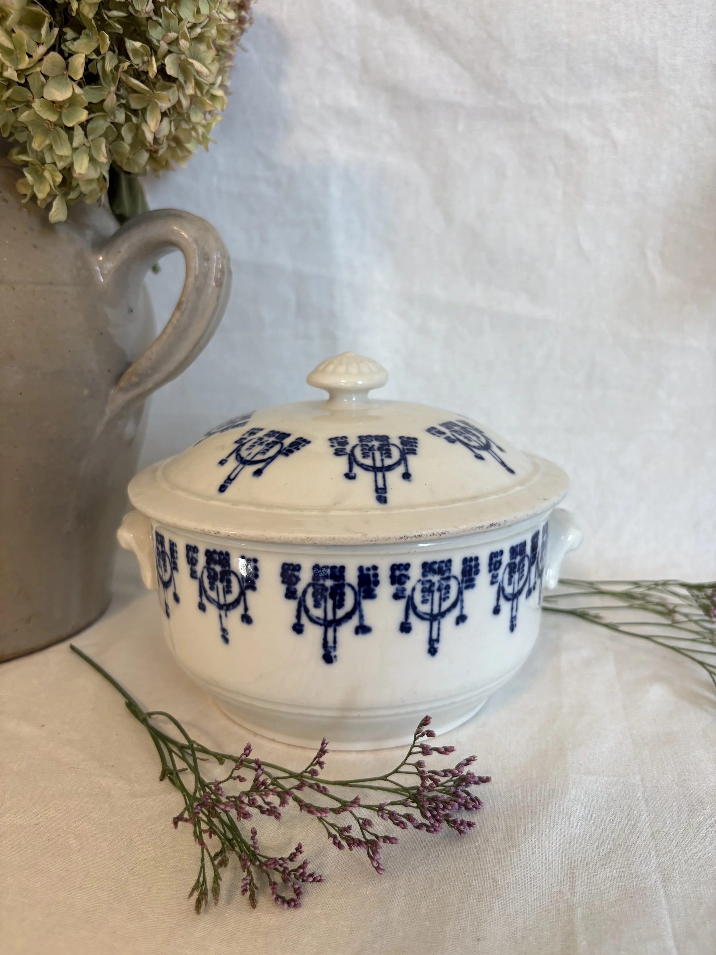 Small Saint-Uze Lidded Tureen Blue Motif Pattern