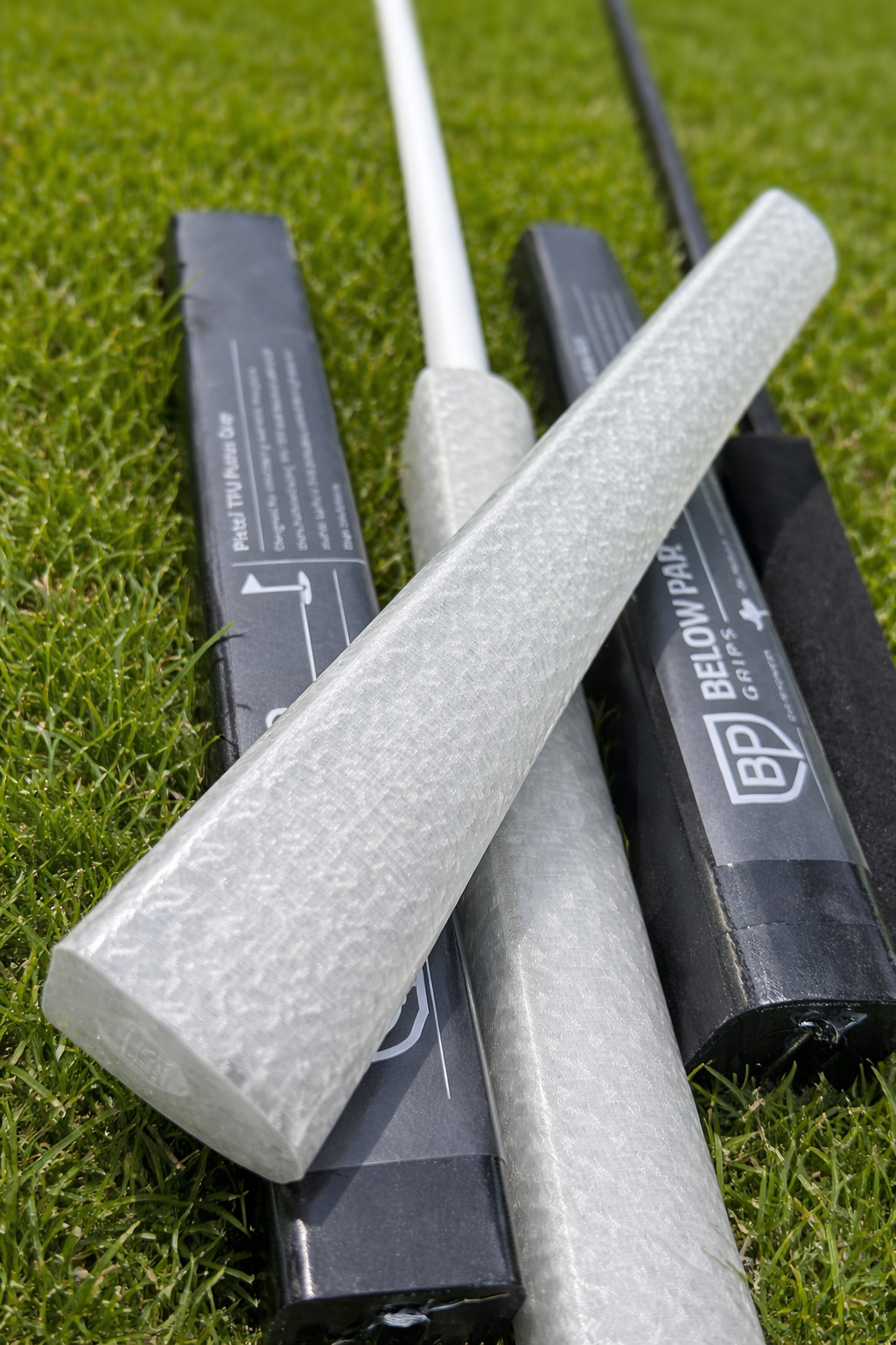 Series-01 Grip - Clear.png