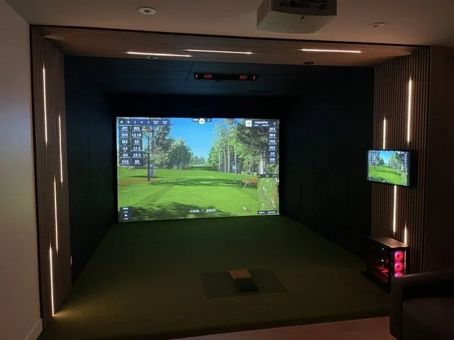 Burnaby Home Uneekor Custom Golf Sim
