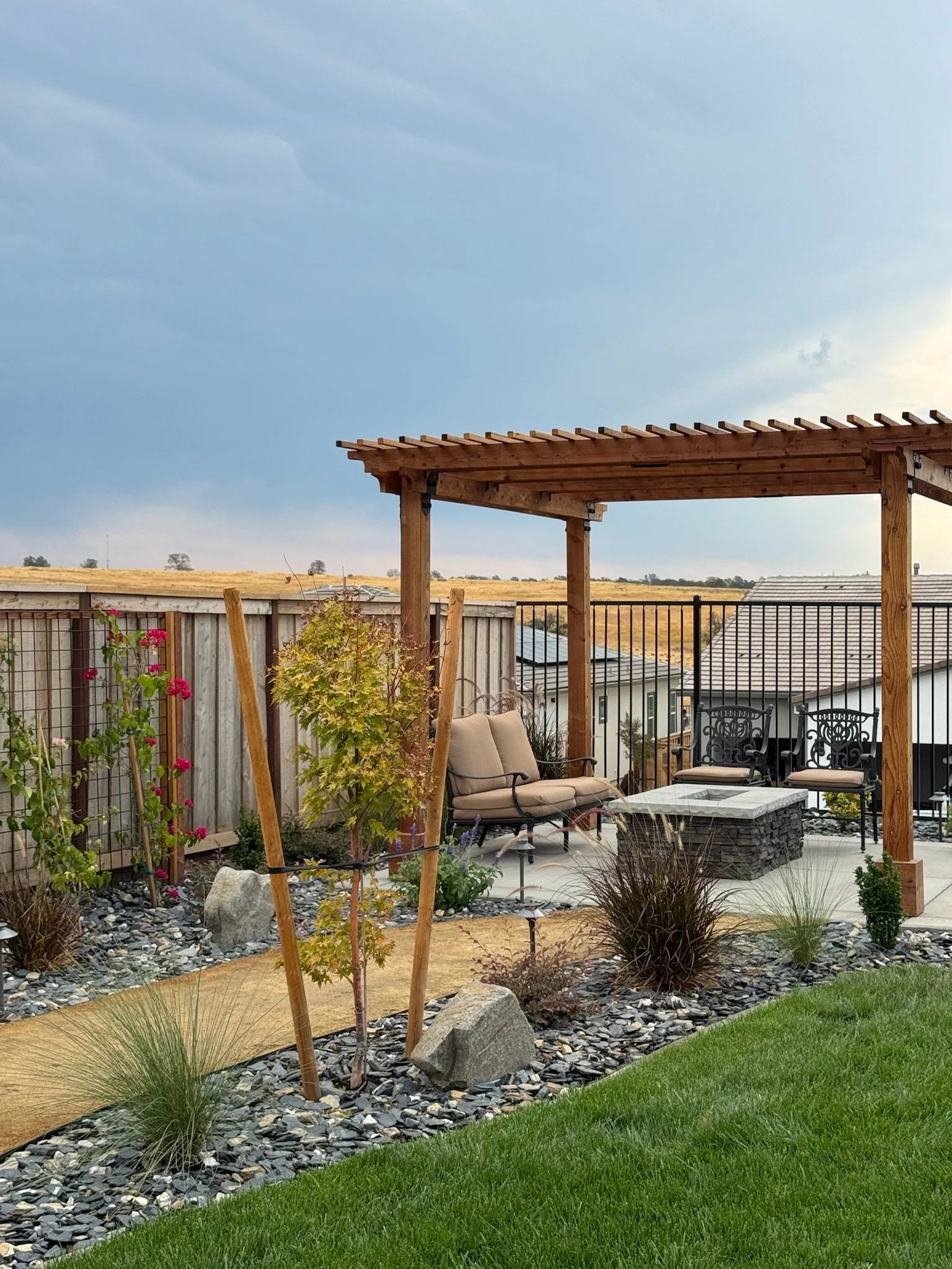 backyard-retreat-pergola-6.jpeg