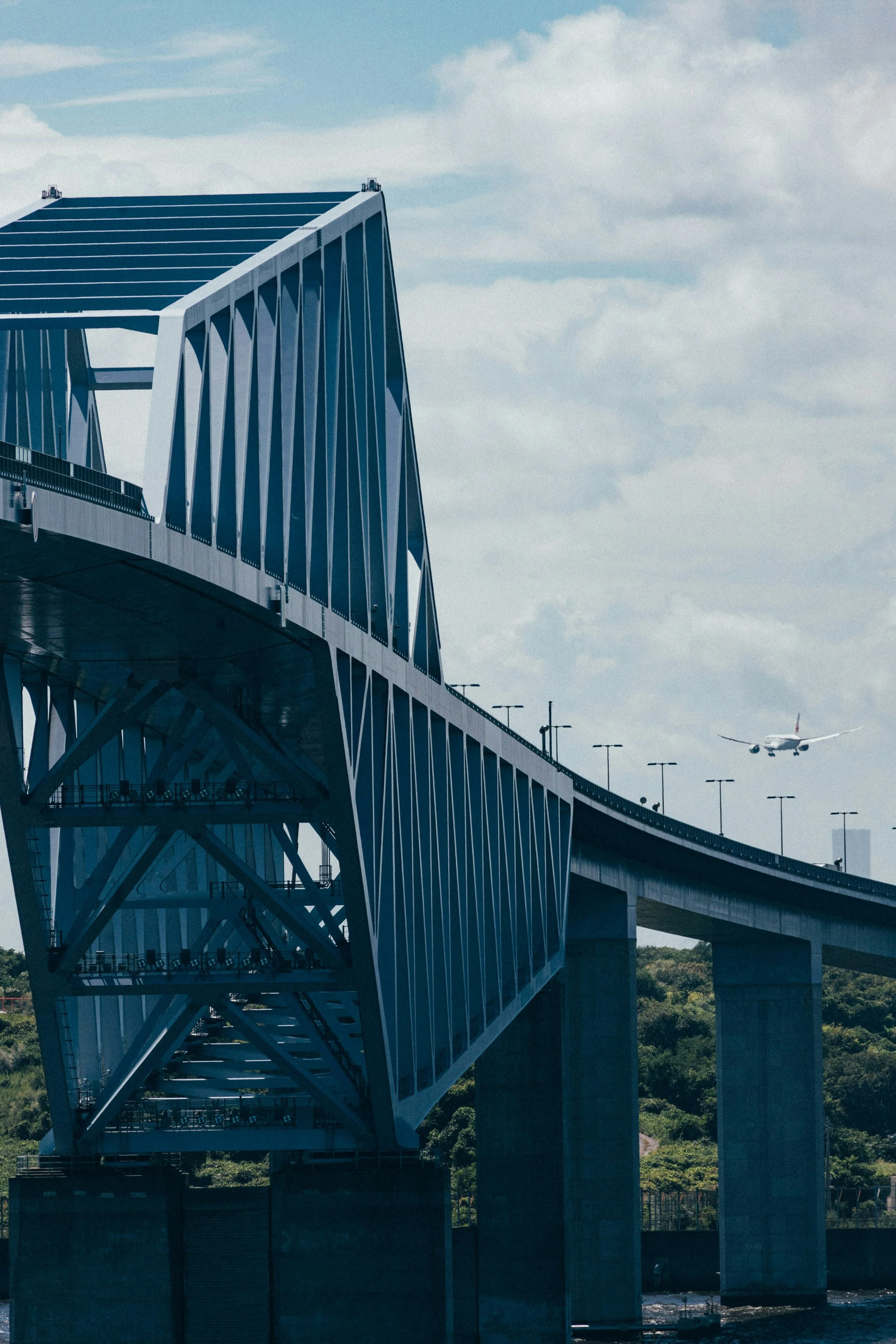 ネーションブリッジ株式会社 | 国内外の貿易事業