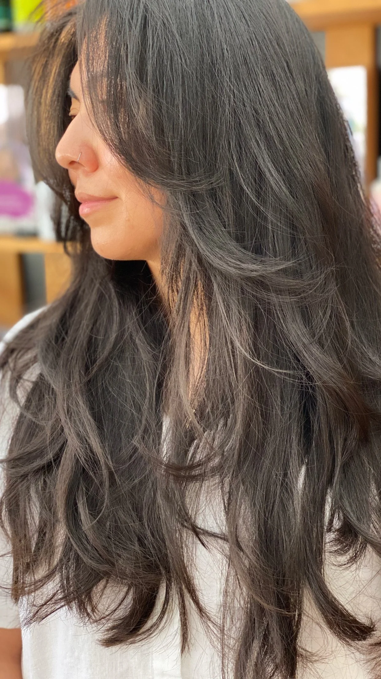 smooth lines salon long layers