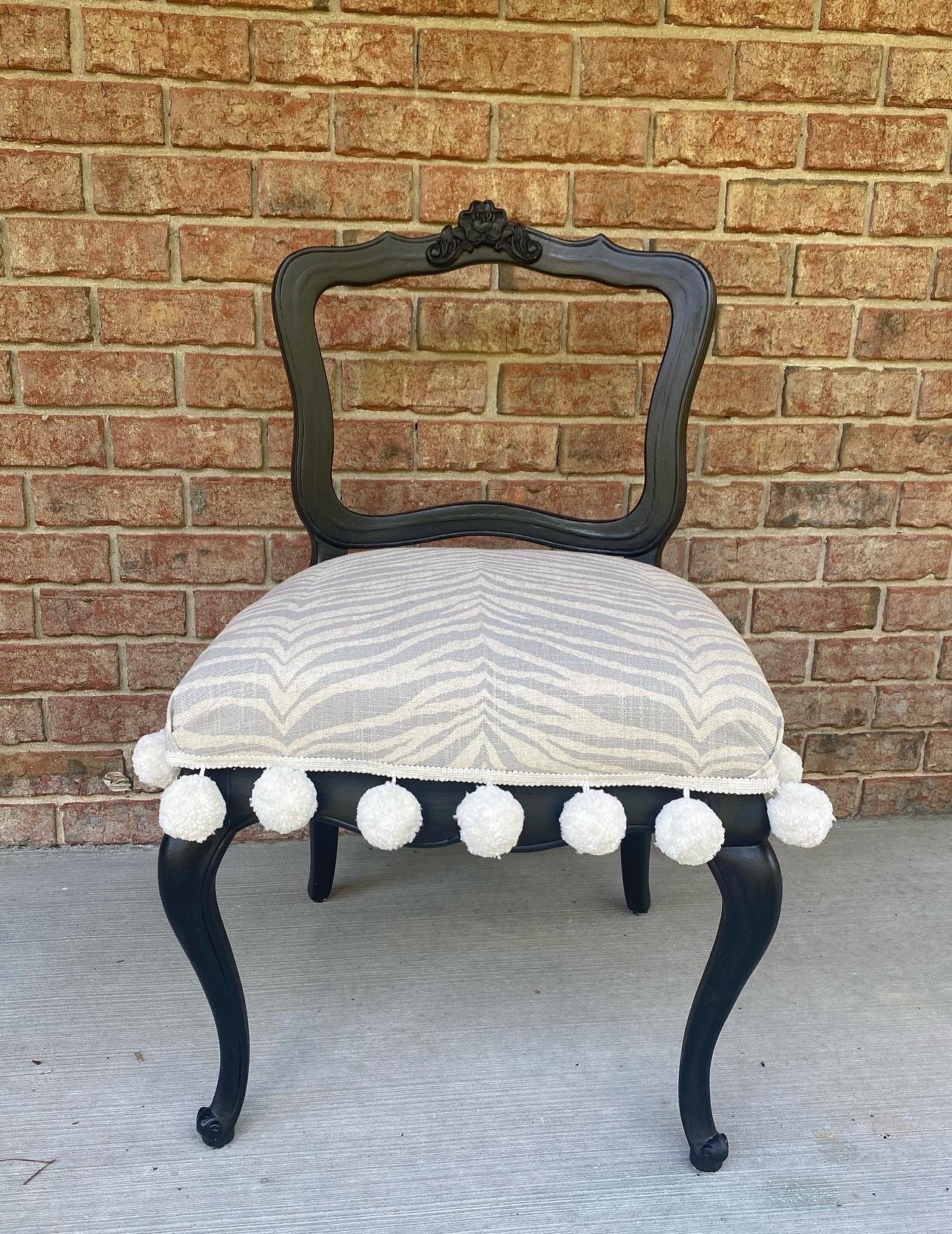 Balloon chair with some funk