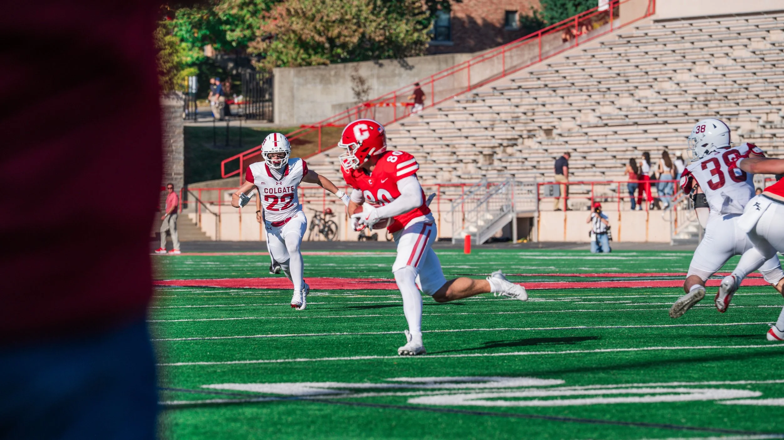 CapturesbyEmmie_CornellFootball_HoCo_10.4.25_0402.jpg