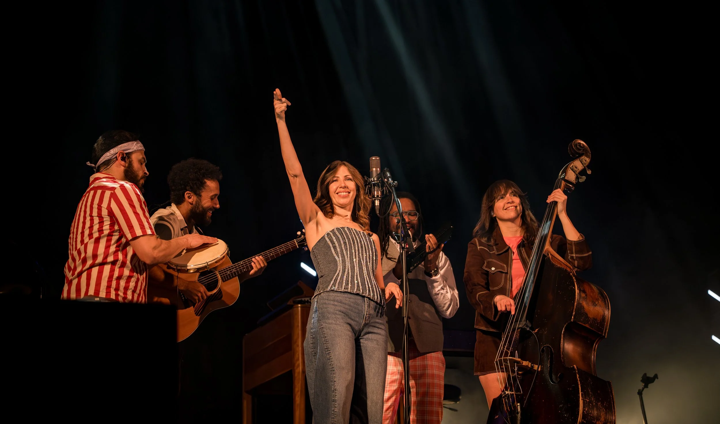 LakeStreetDive_04.08.26_AlbanyNY_ByEmmieCo_5748.jpg